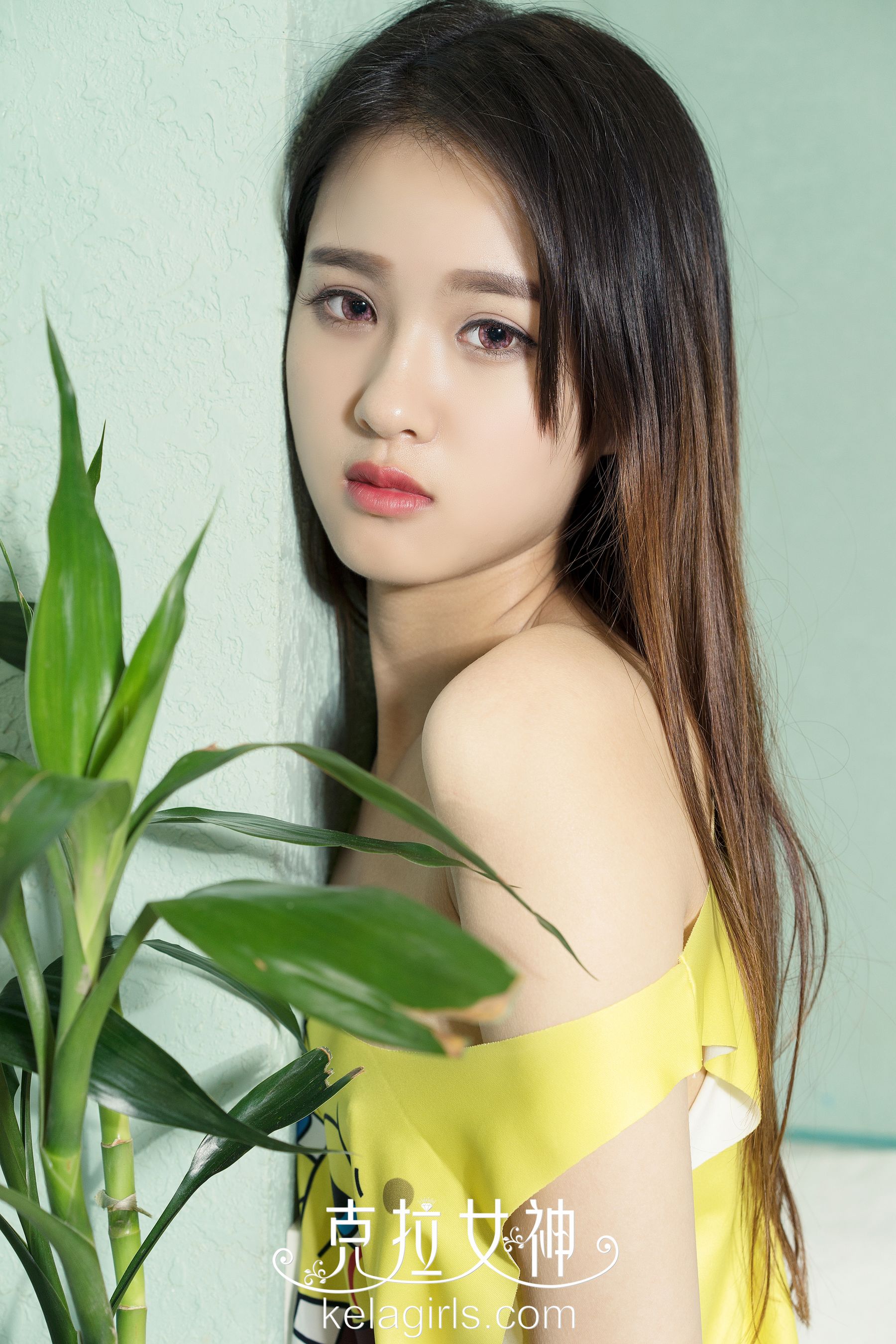 小沐《浴缸戏萝莉》 [克拉女神]