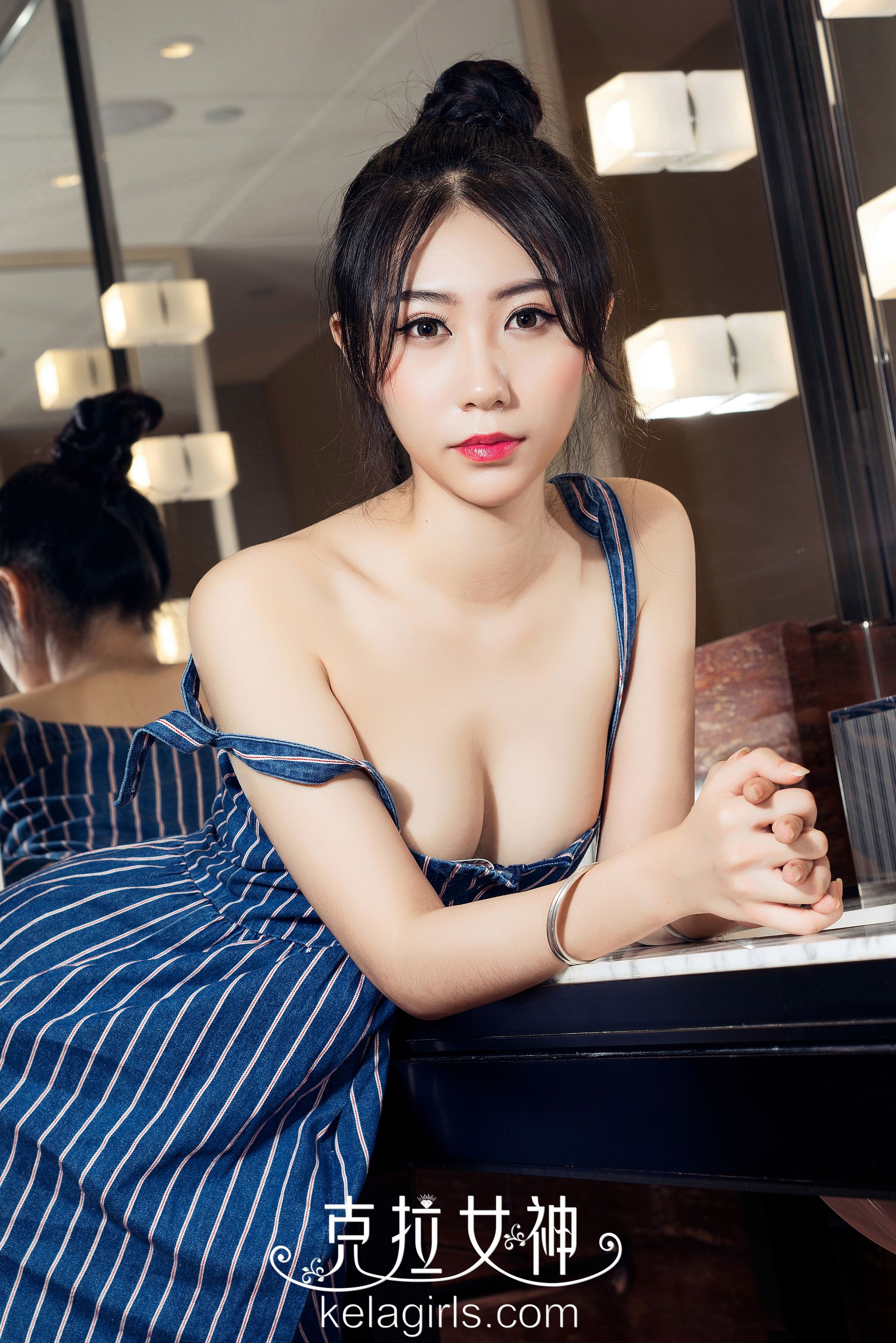 小鹿《金屋藏娇颜如玉》 [克拉女神]