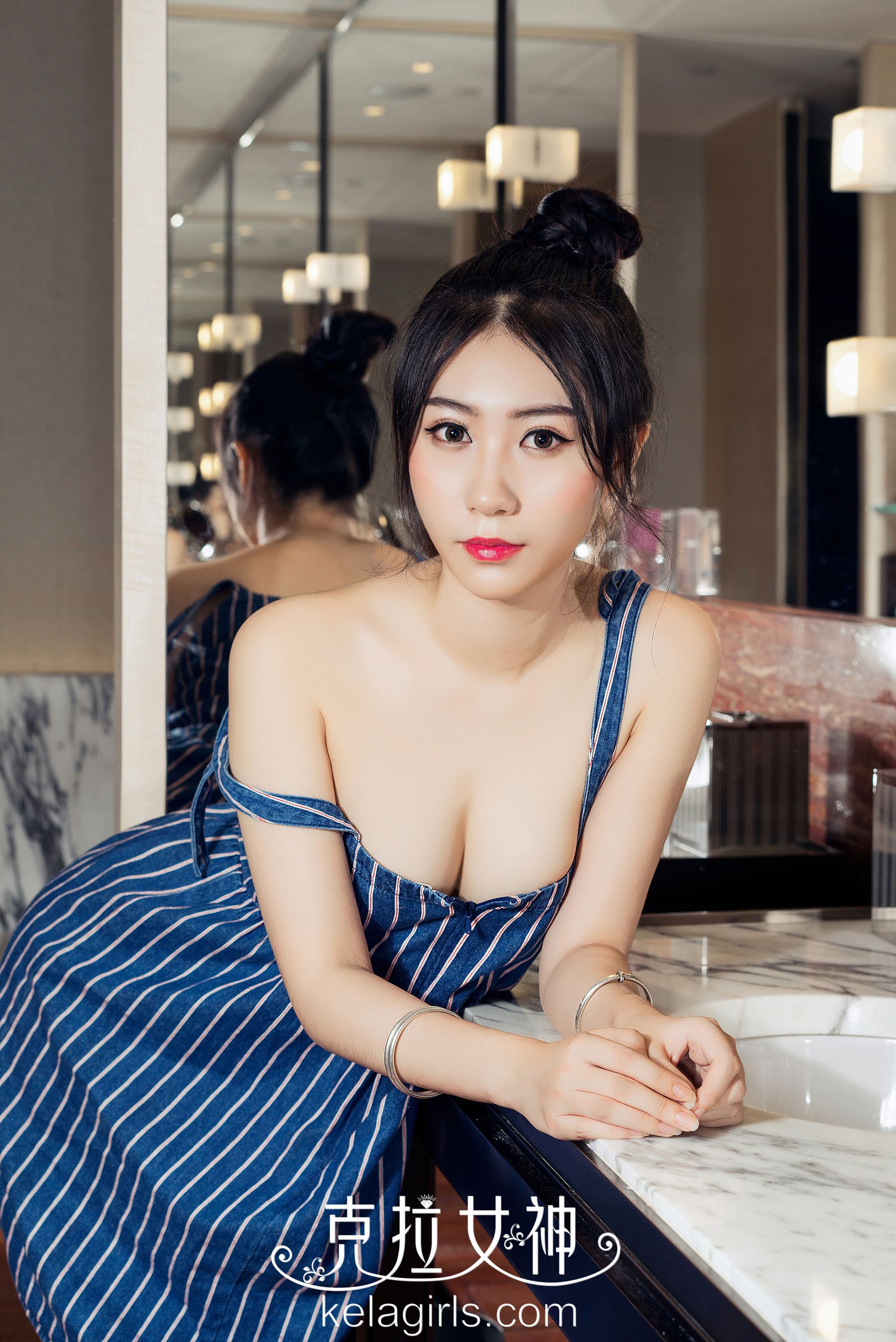 小鹿《金屋藏娇颜如玉》 [克拉女神]