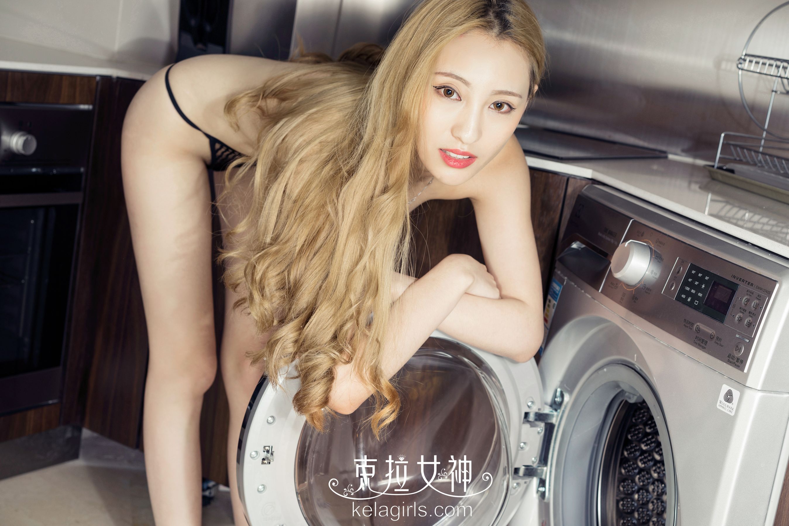 陈莹《金发洗衣女郎》 [克拉女神]