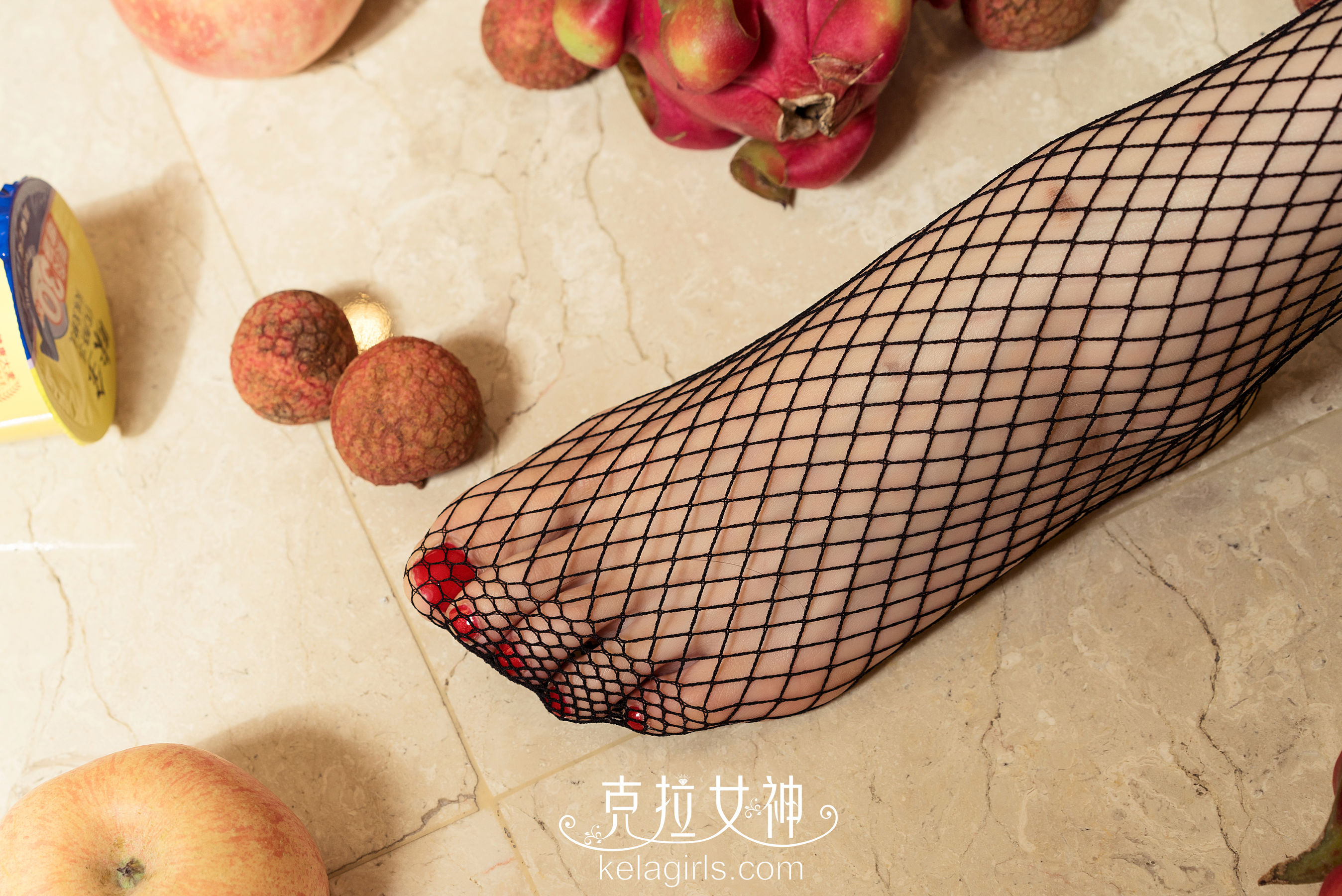 欣宜《厨房里的美娇娘》 [克拉女神]