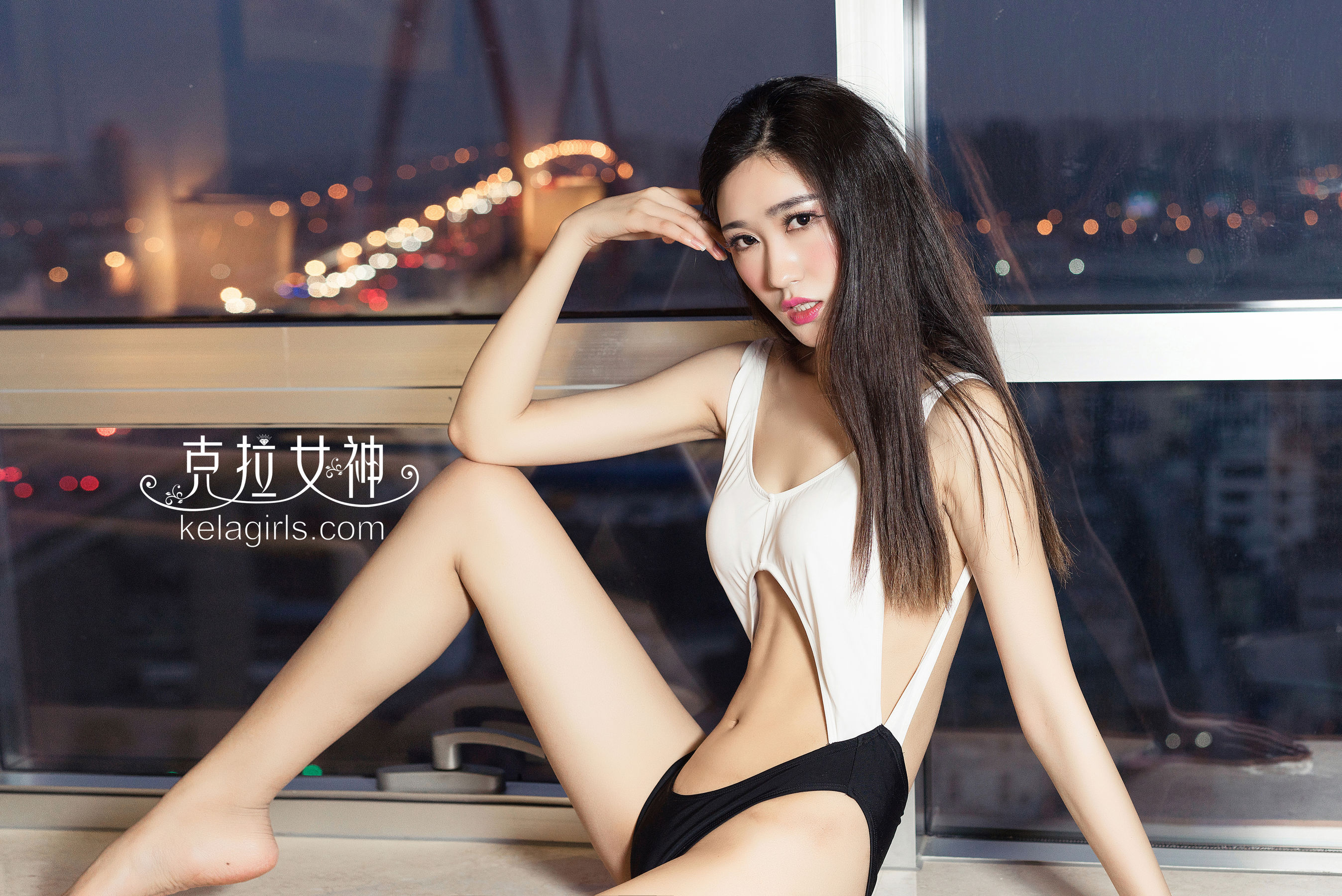 彤萱《夜幕下的精灵》 [克拉女神]
