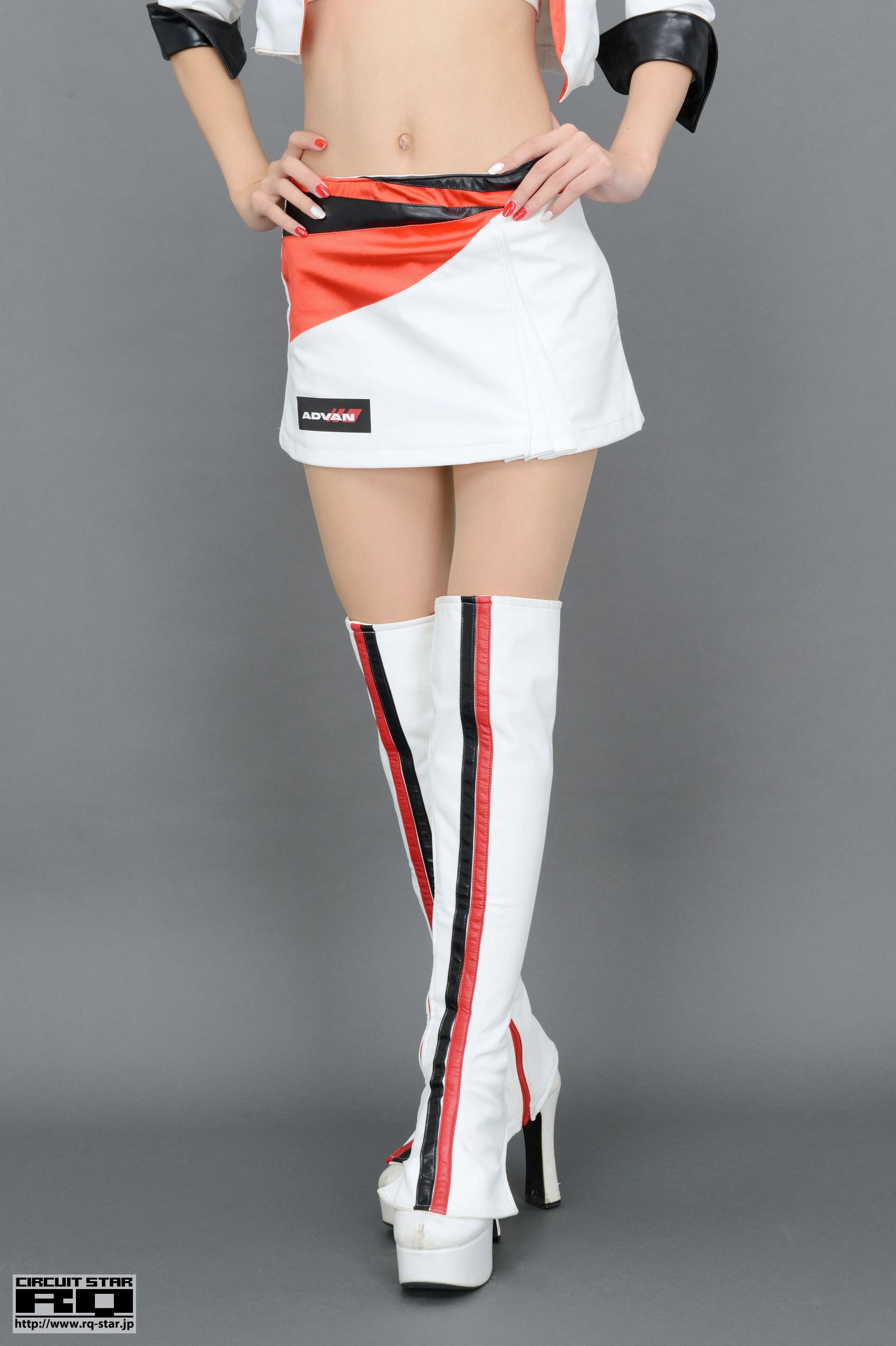 [RQ-STAR] NO.00878 神咲はるか Race Queen 赛车女郎 写真集