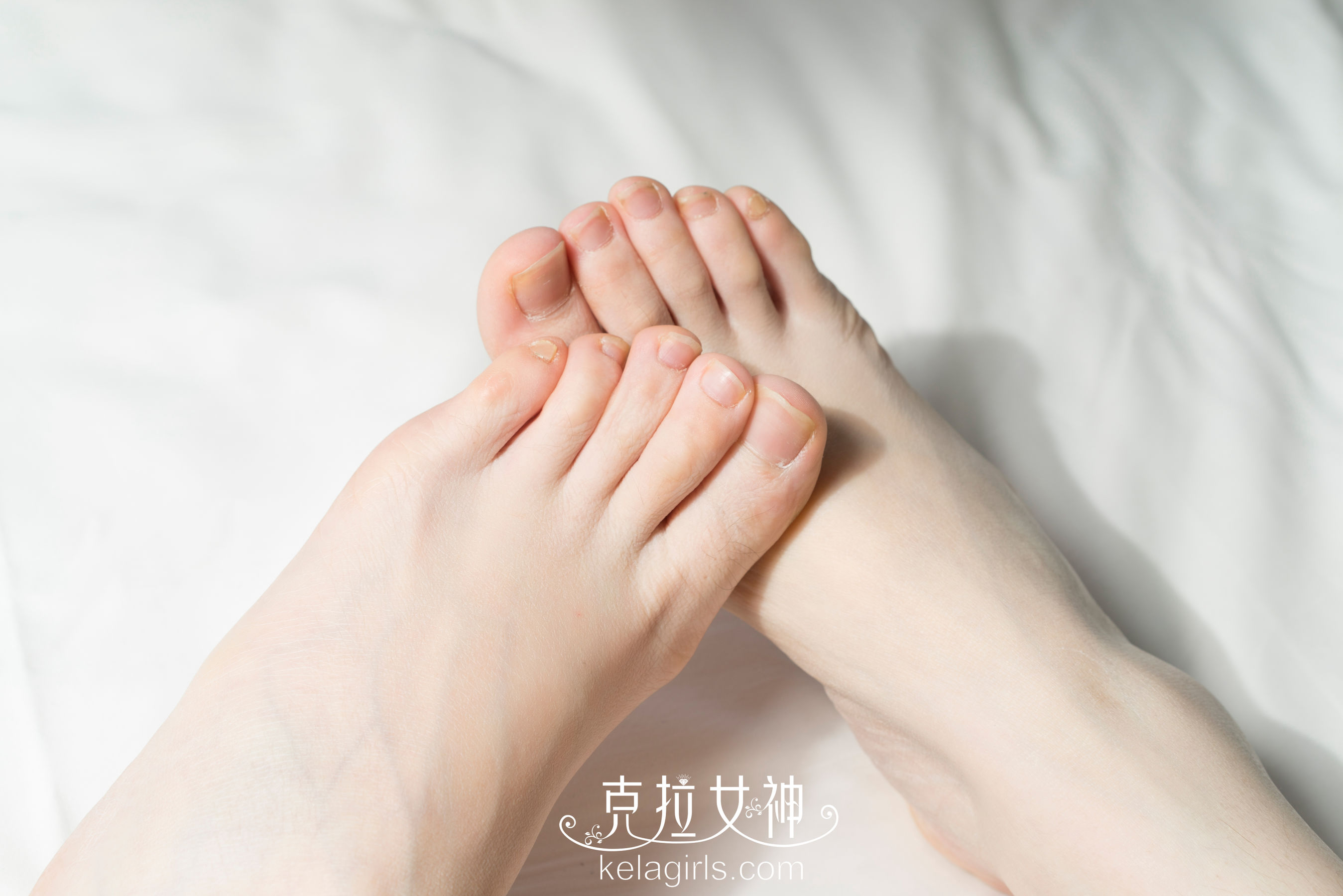 嫚予《履上足如霜》 [克拉女神]