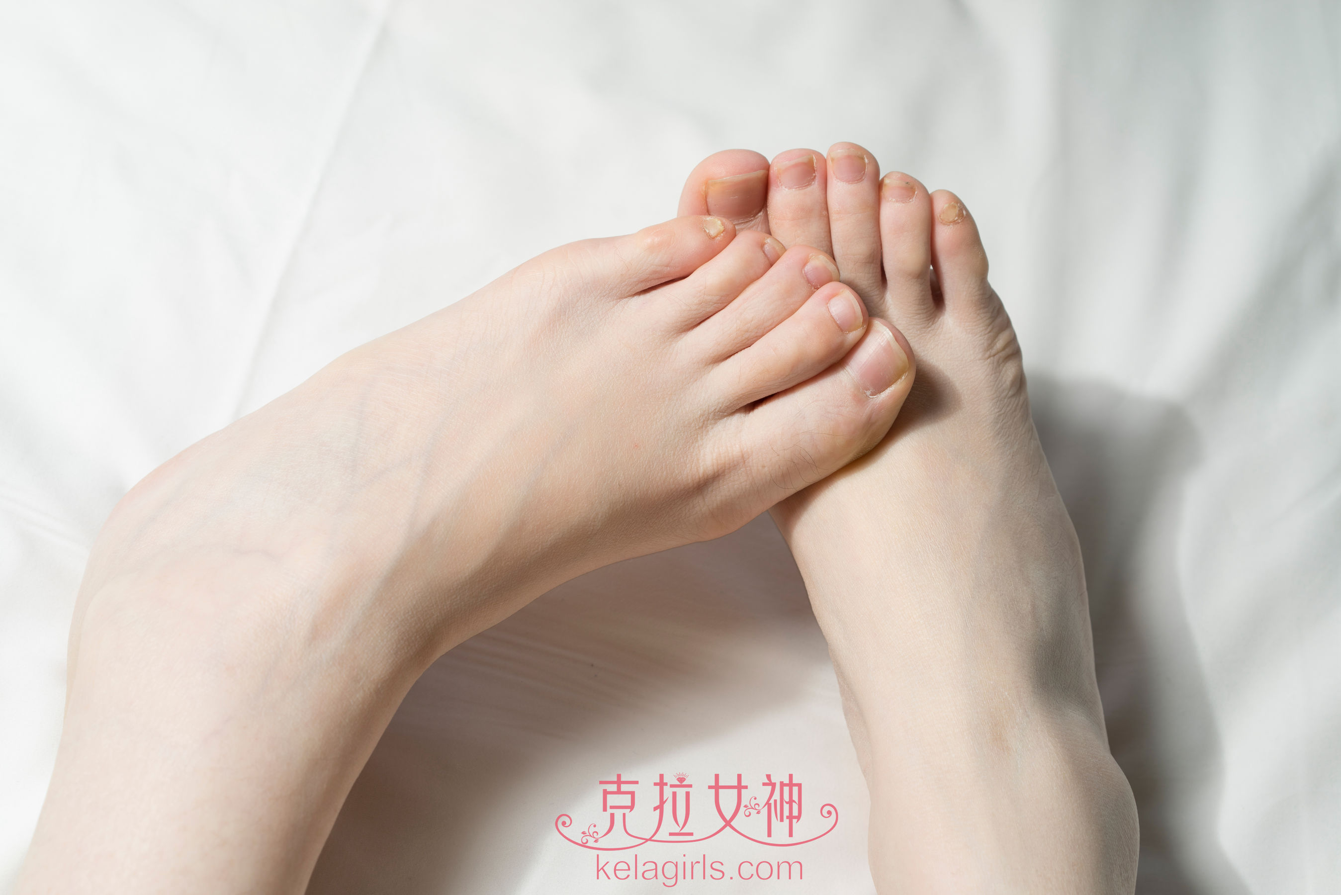 嫚予《履上足如霜》 [克拉女神]