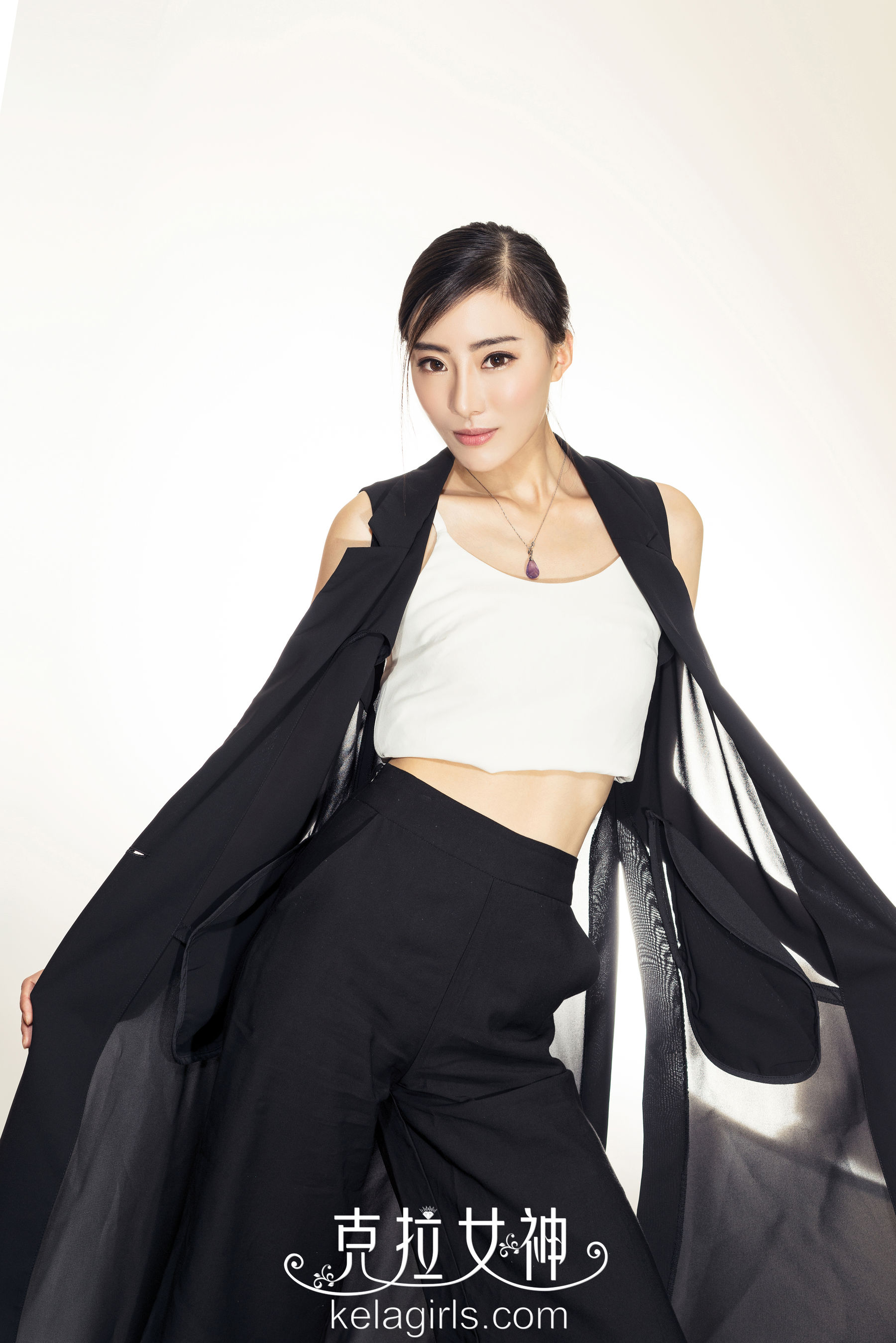 颖儿《超模情报员》 [克拉女神]