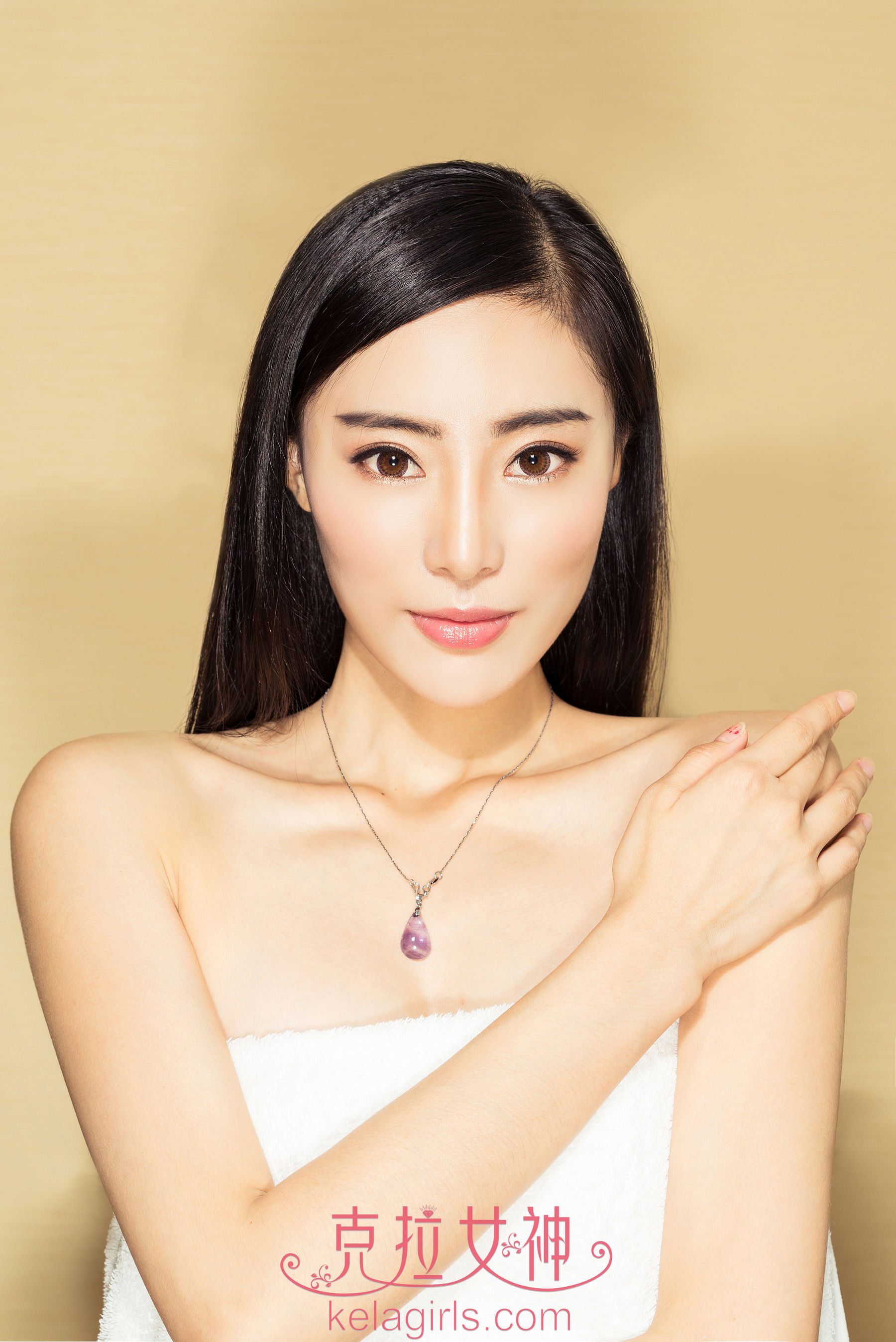 颖儿《超模情报员》 [克拉女神]