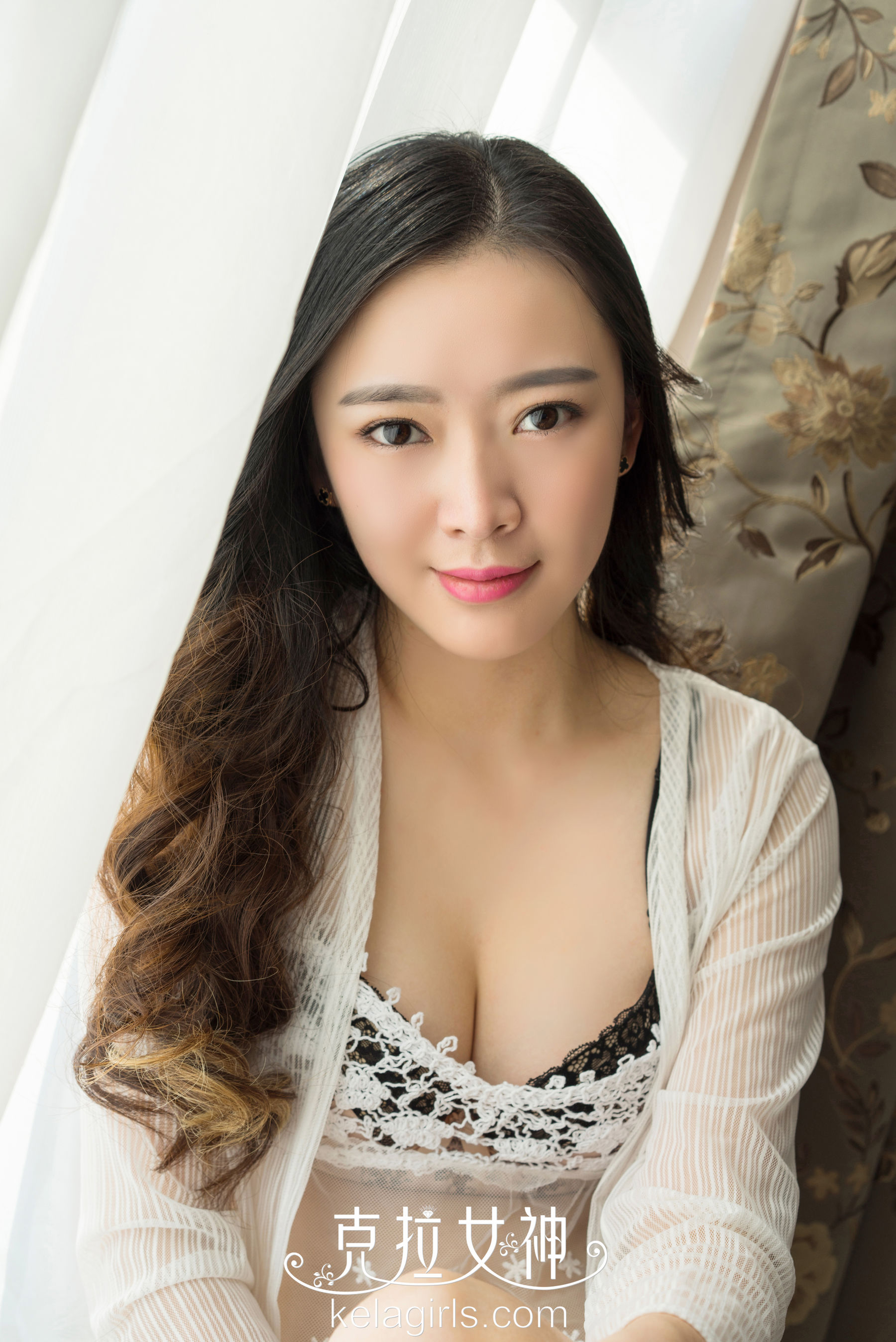 珊珊《惊艳绝尘》 [克拉女神]