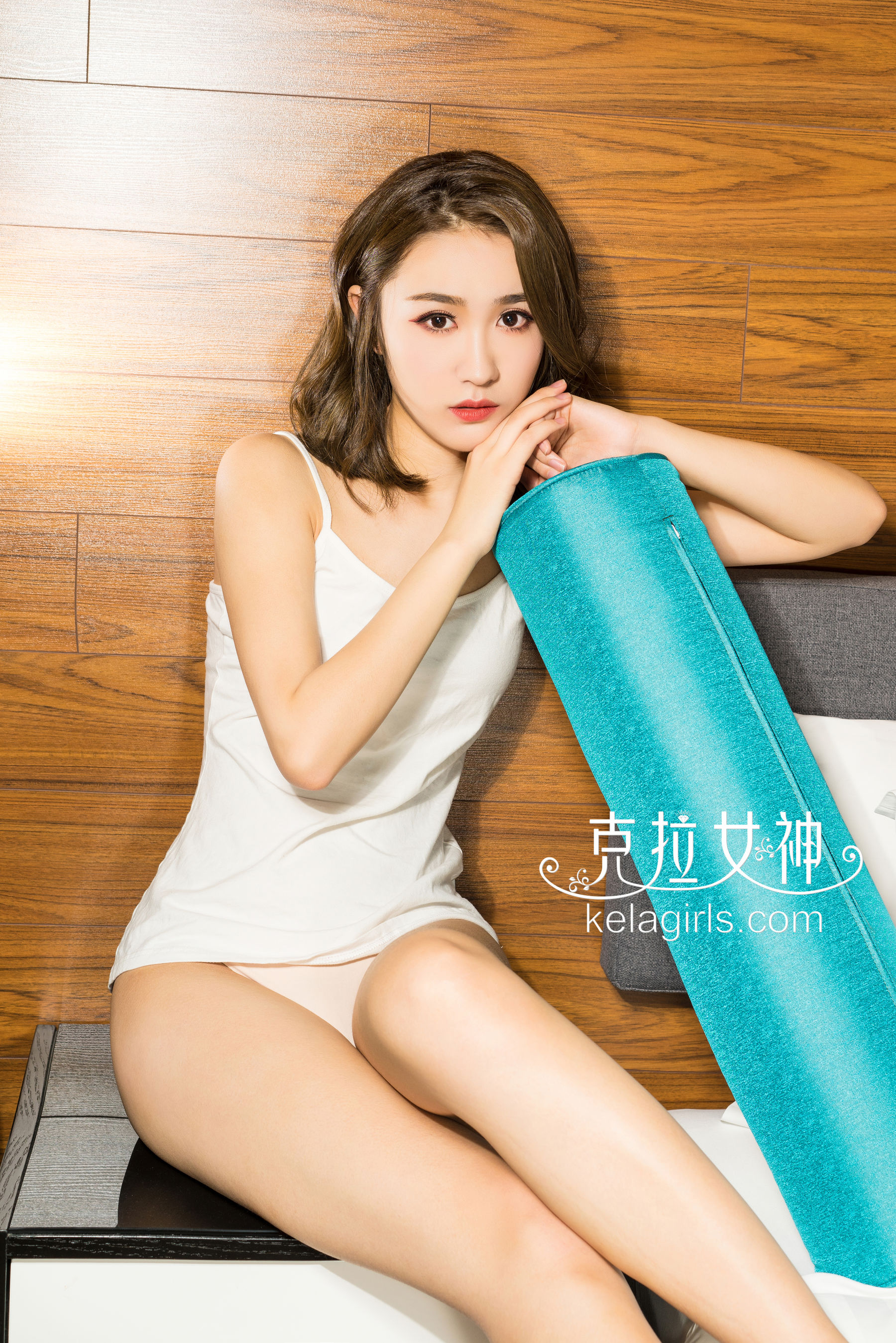 彤萱《夏日派对》 [克拉女神]