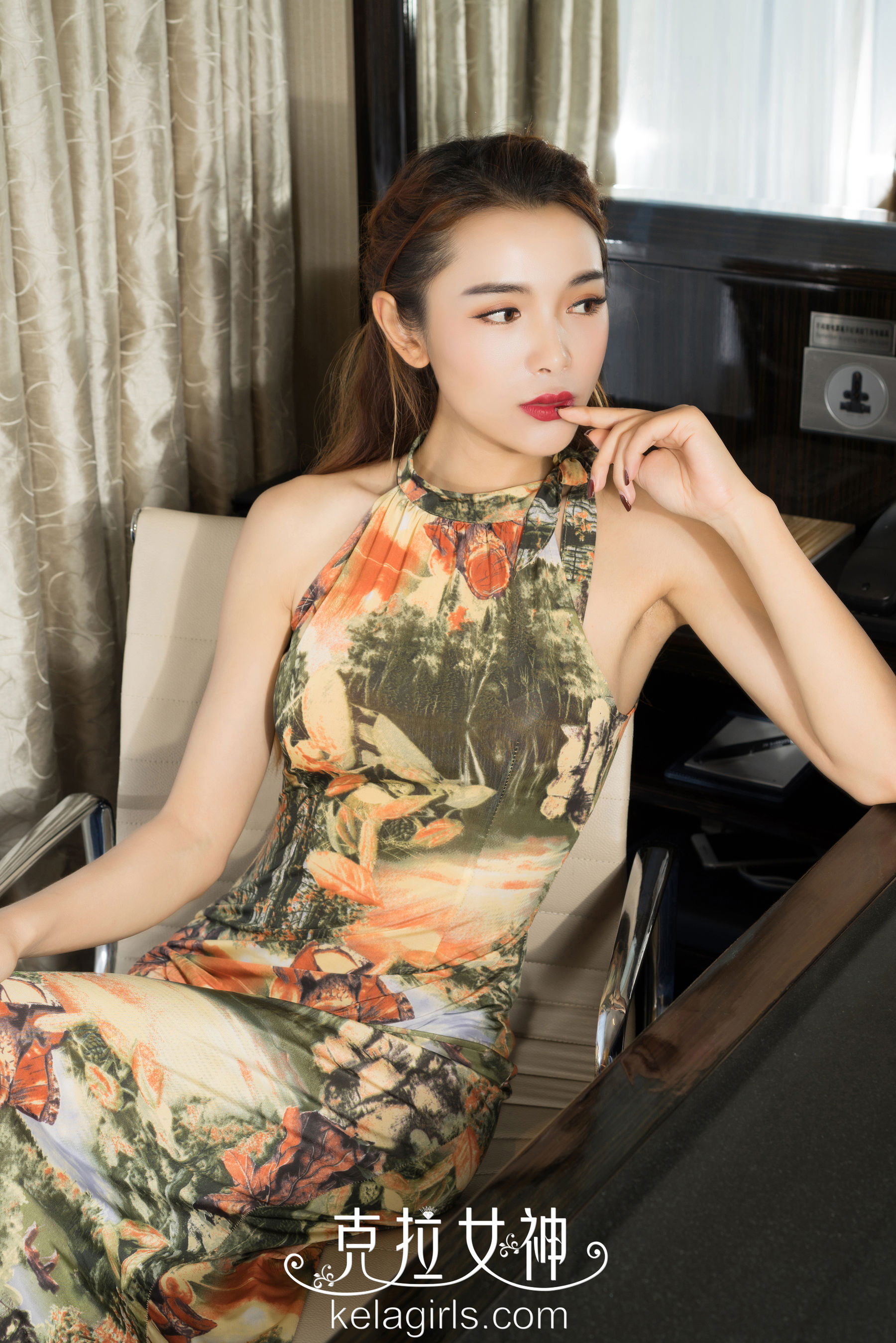 曼琼《西双版纳风情》 [克拉女神]