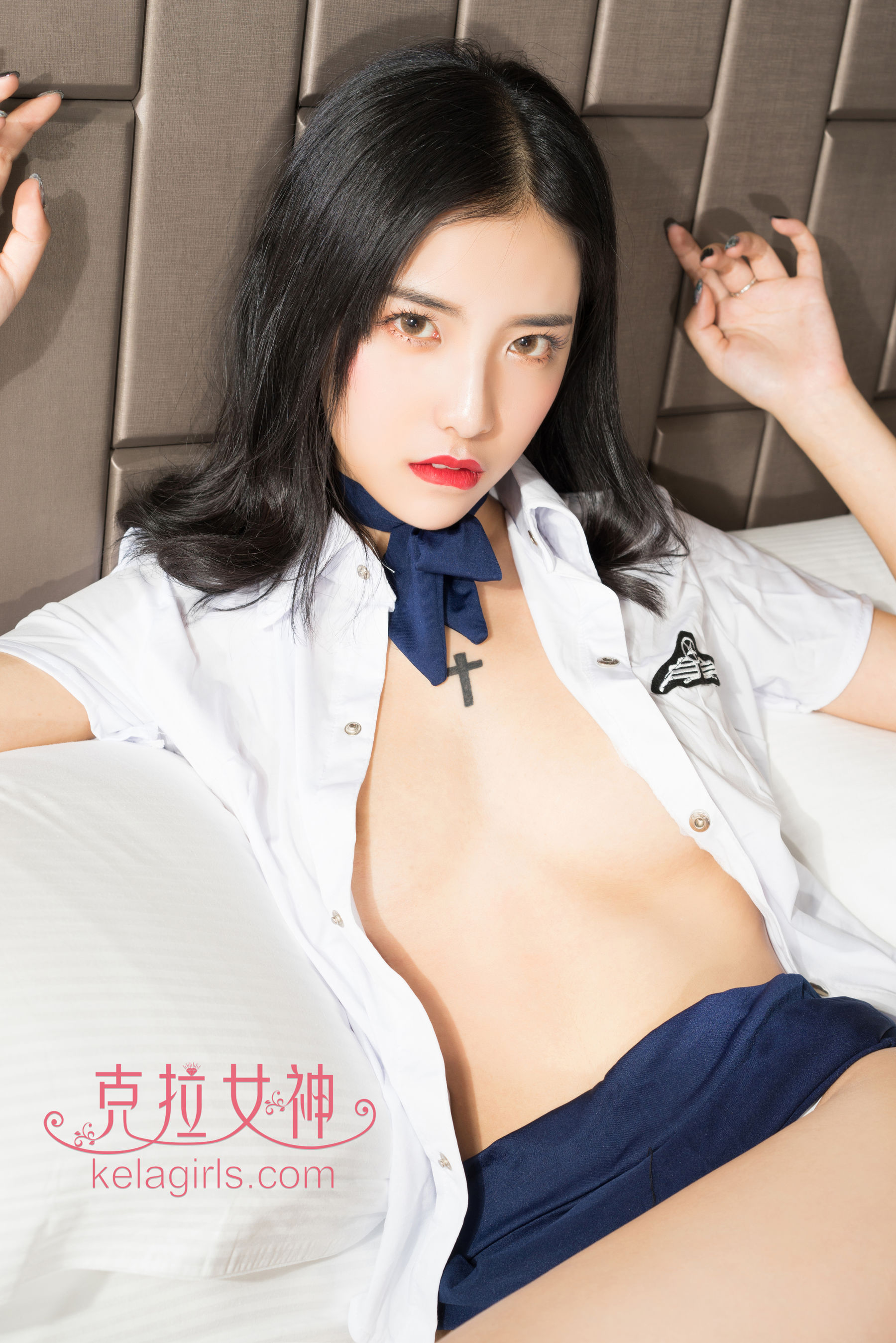 凌雪《绝密飞行计划》 [克拉女神]