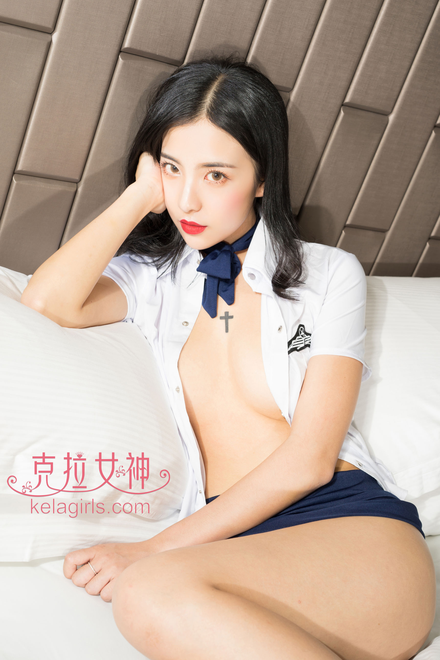 凌雪《绝密飞行计划》 [克拉女神]