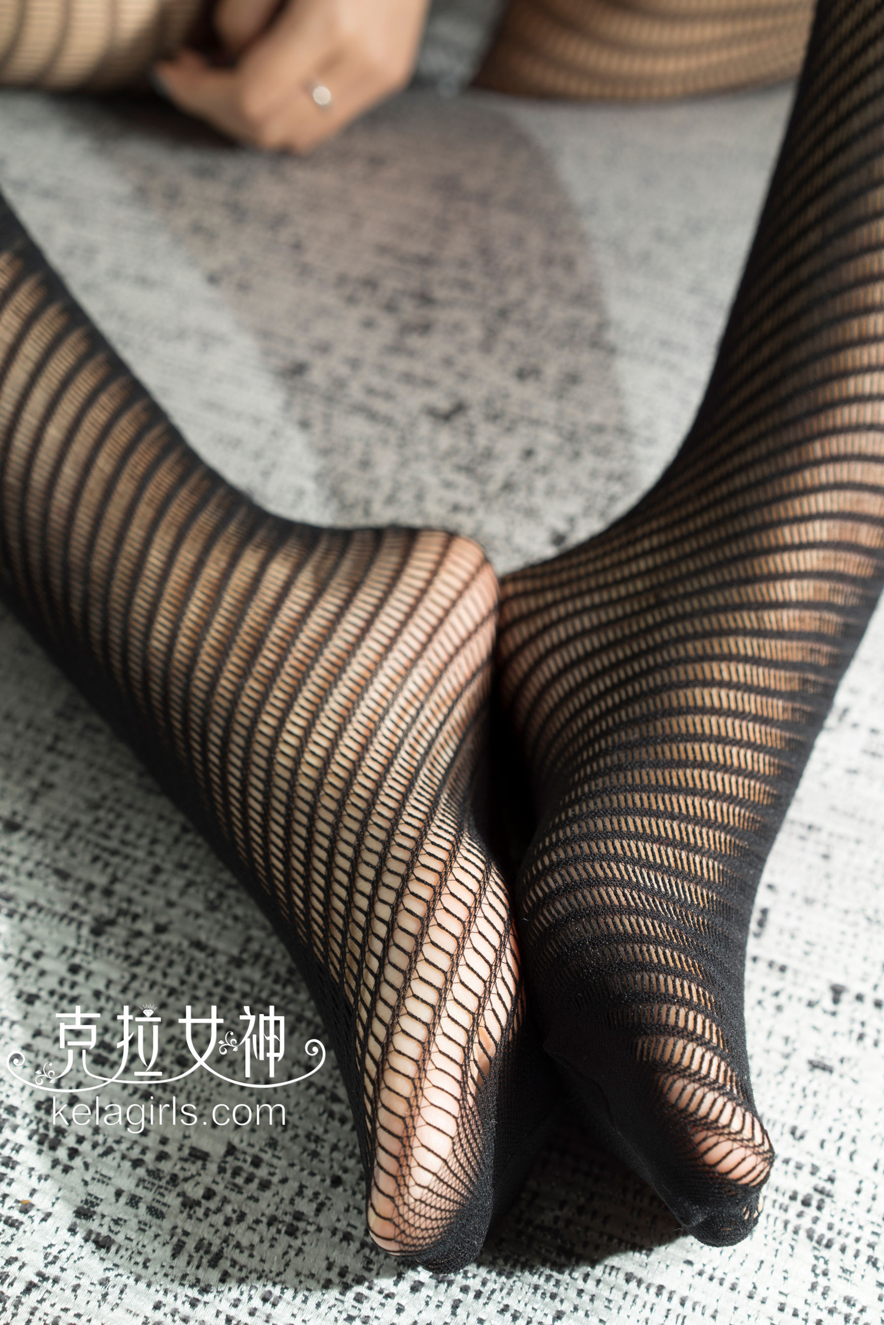 凌雪《暧昧缠绕》 [克拉女神]