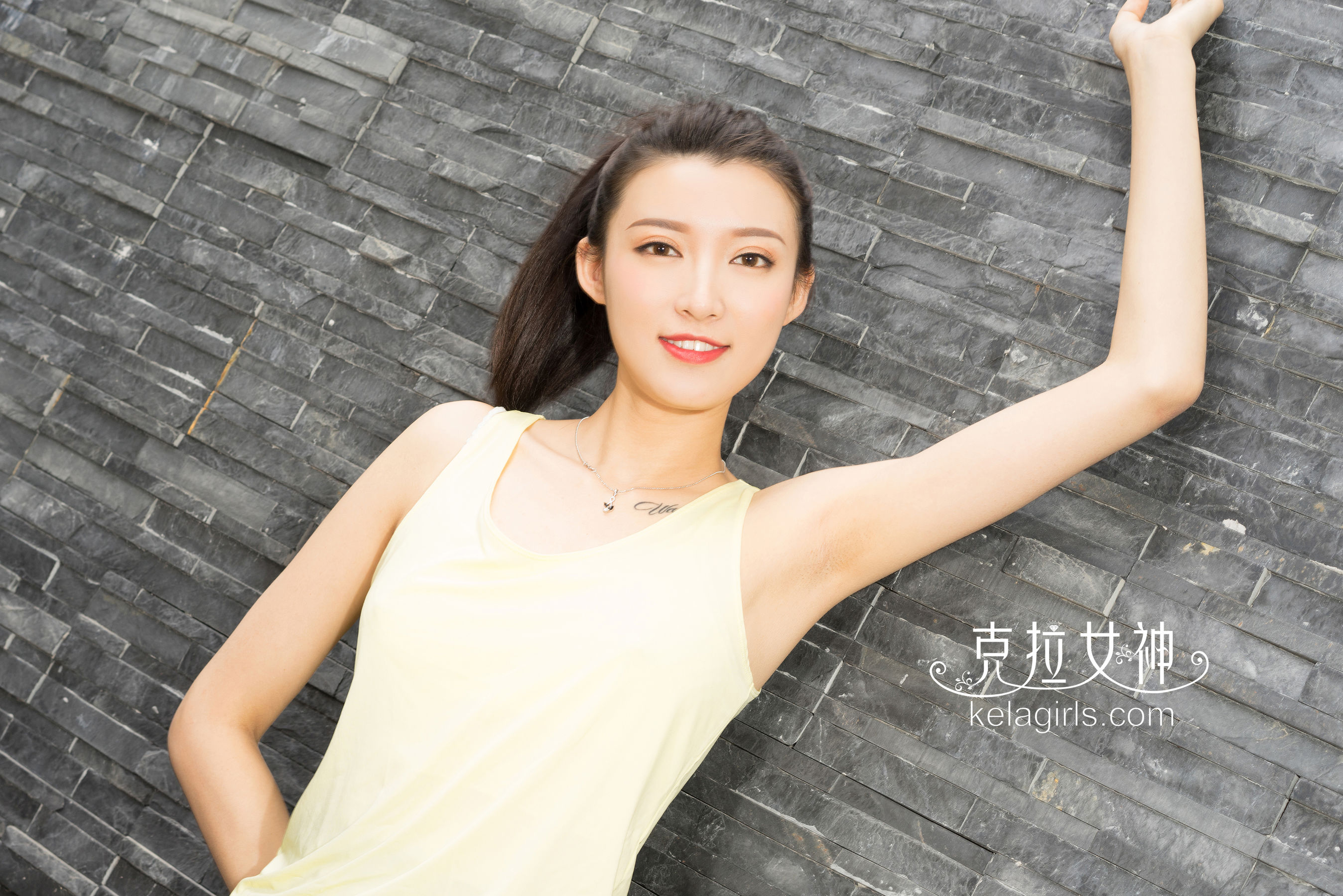 赵雨静《江南烟雨韵》 [克拉女神]