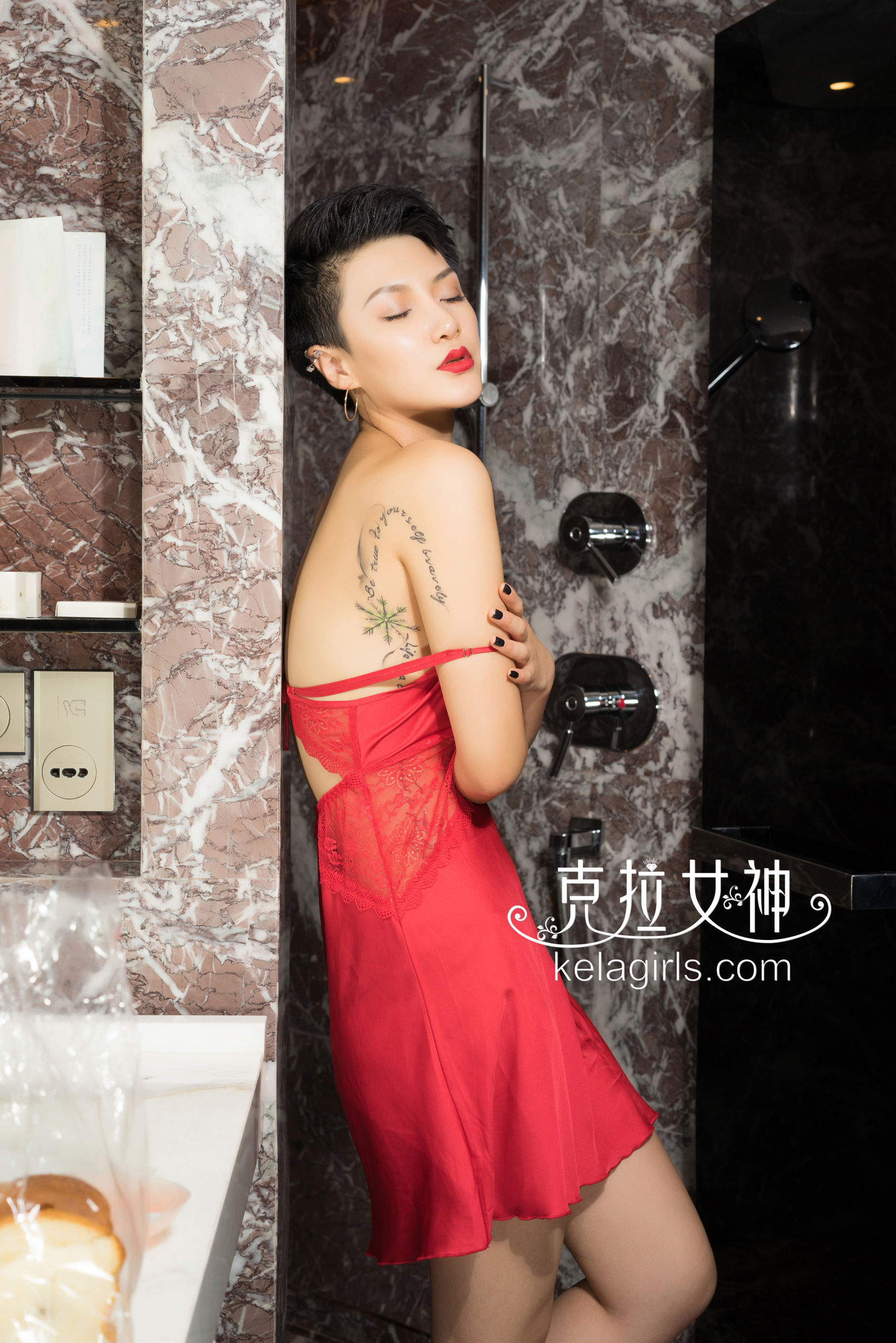 Shadow《教官，不要~》 [克拉女神]