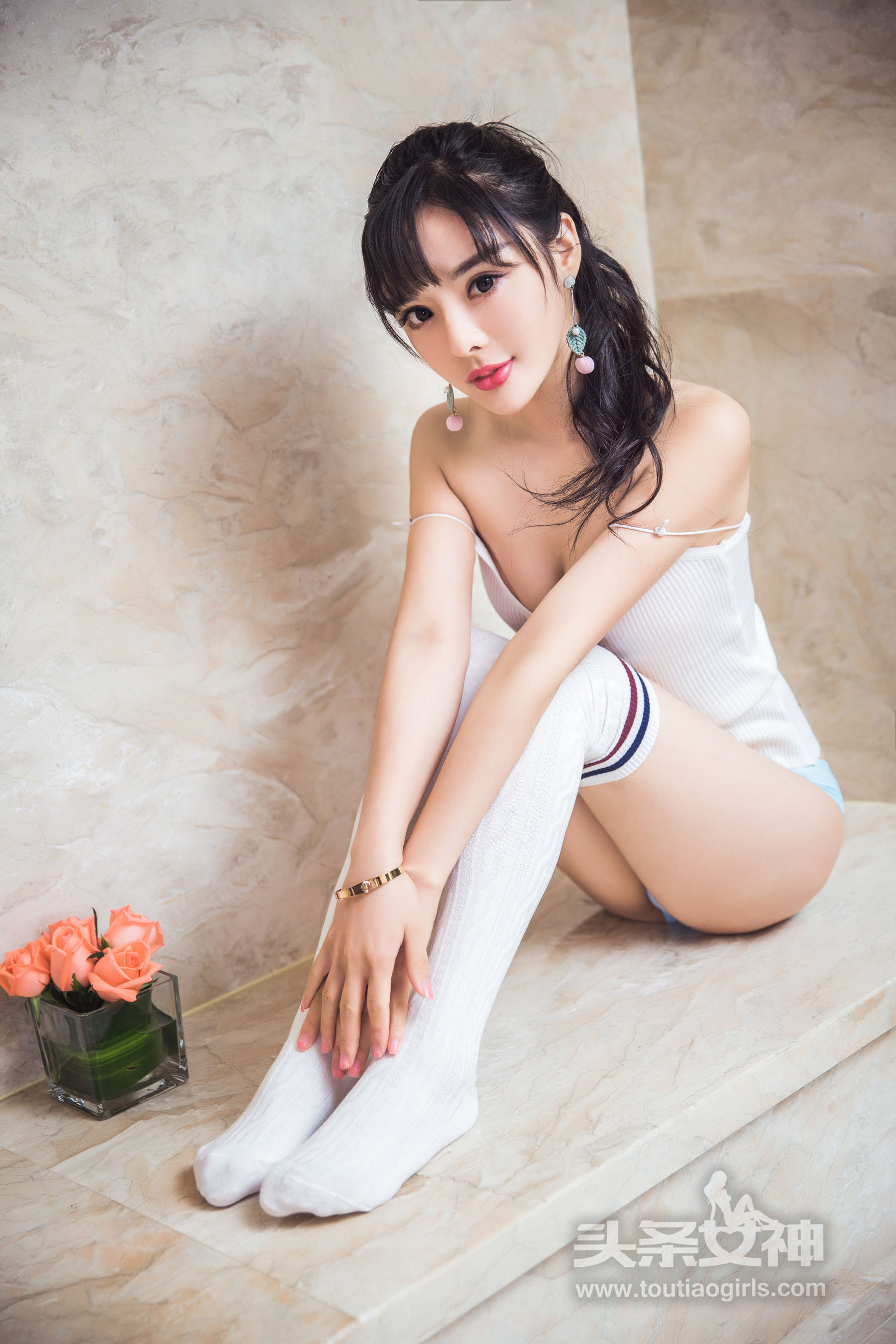 周熙妍《酸酸甜甜就是我》 [头条女神]