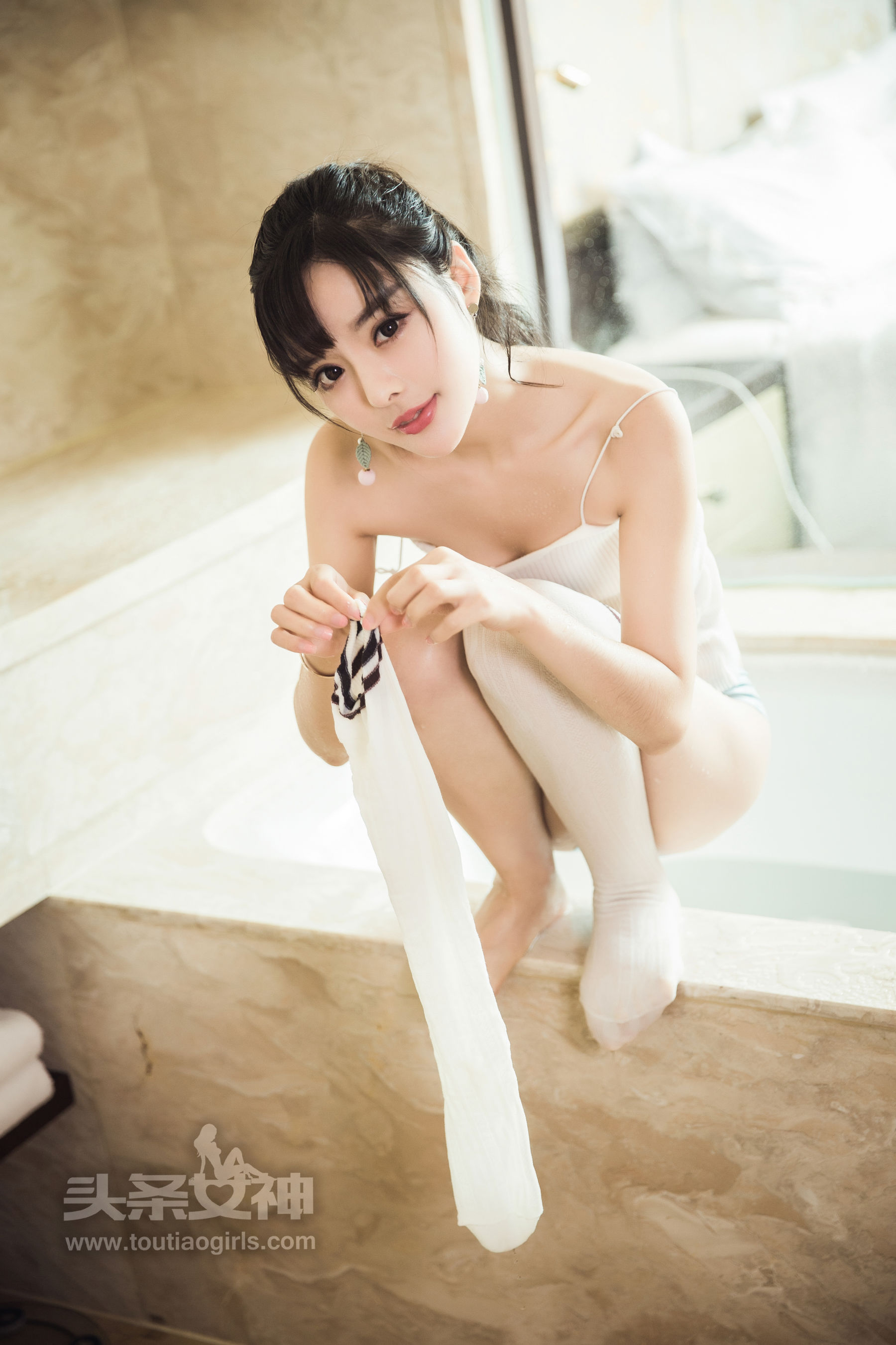 周熙妍《酸酸甜甜就是我》 [头条女神]