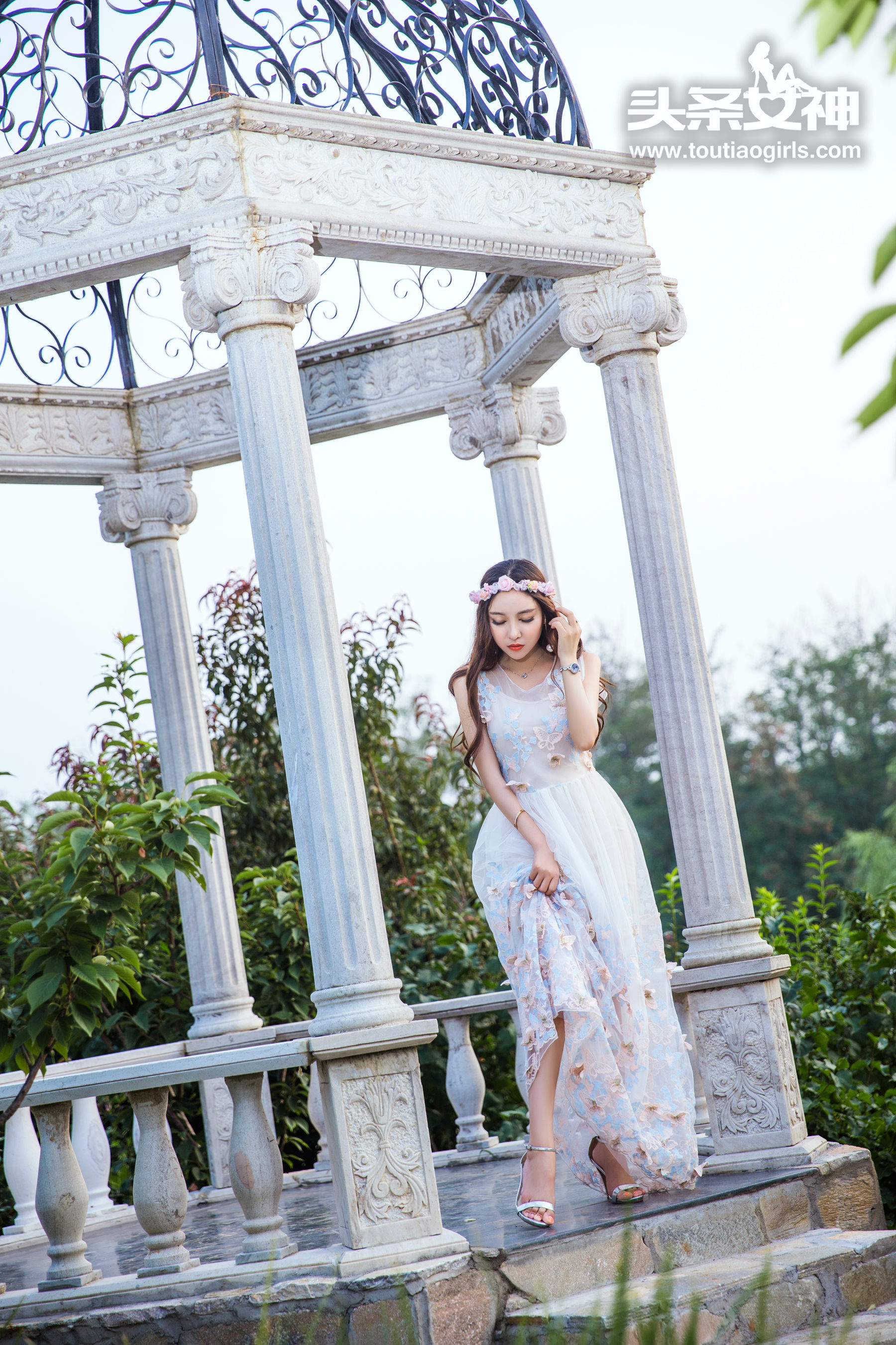 李梓熙《花花仙子》 [头条女神]