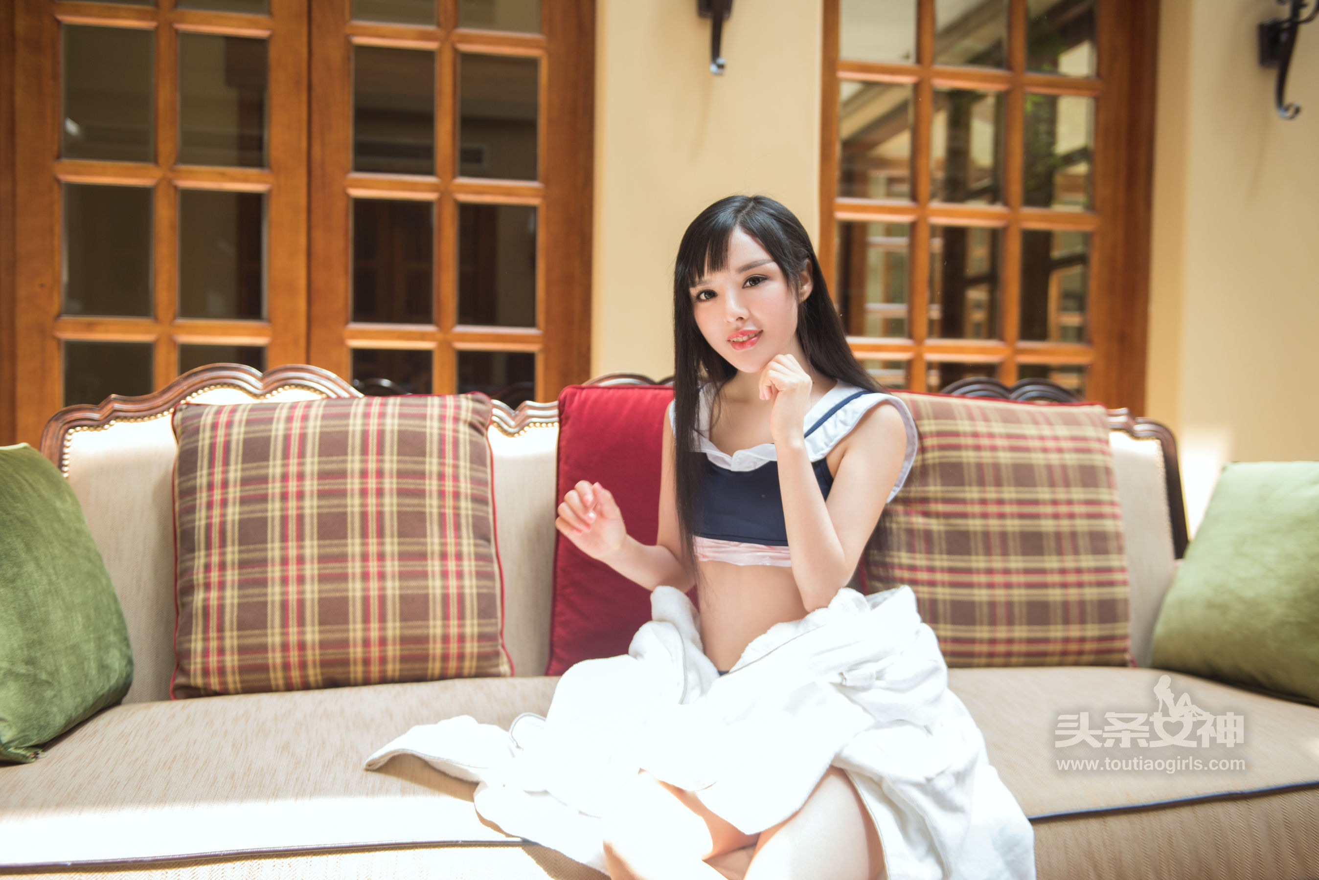 周熙妍《学生服幻想萝莉》 [头条女神]