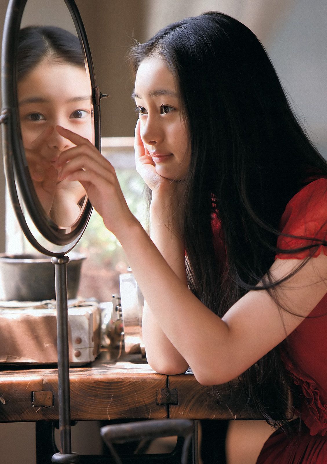 渡辺麻友 奥仲麻琴 佐武宇綺 松井玲奈 すみれ 忽那汐里 [Weekly Playboy] 2012年No.11 写真杂志
