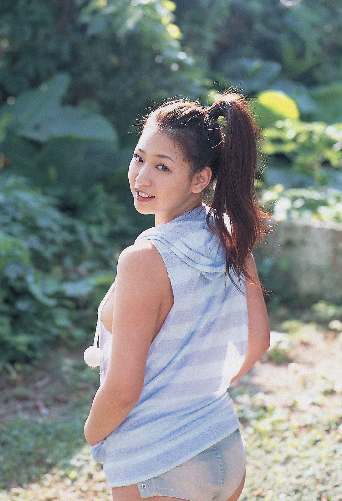 吉高由里子 川口春奈 DiVA 麻倉みな 佐山彩香 竹富聖花 岸明日香 [Weekly Playboy] 2012年No.13 写真杂志