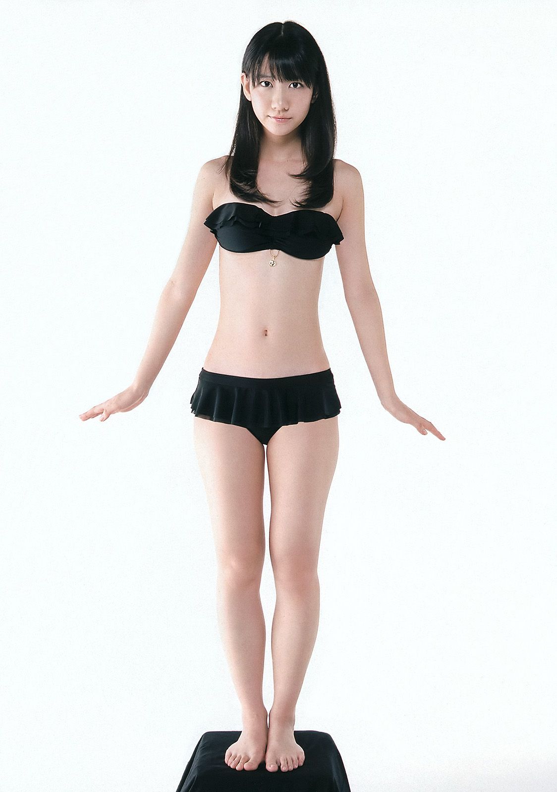 柏木由紀 HKT48 山本舞衣子 杉本有美 広瀬アリス 刈谷友衣子 星美りか [Weekly Playboy] 2012年No.30 写真杂志