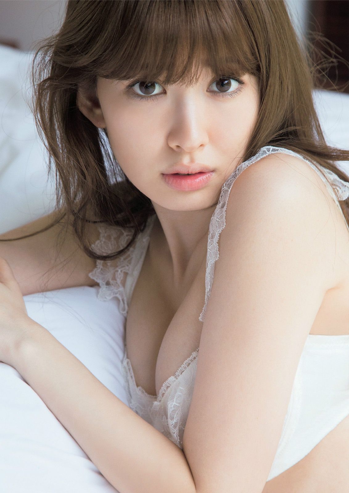 長崎莉奈 小嶋陽菜 指原莉乃 荒井千里 おのののか 秋山莉奈 さくらゆら [Weekly Playboy] 2014年No.01-02 写真杂志