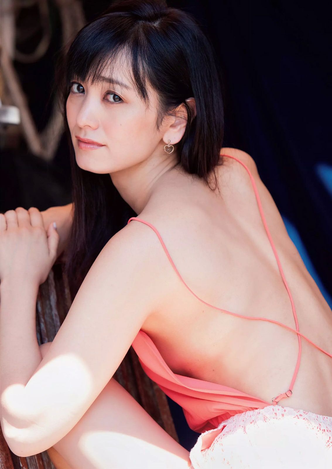 NMB48 都丸紗也華 脊山麻理子 吉木りさ 夏目ナナ 八反安未果 [Weekly Playboy] 2014年No.45 写真杂志