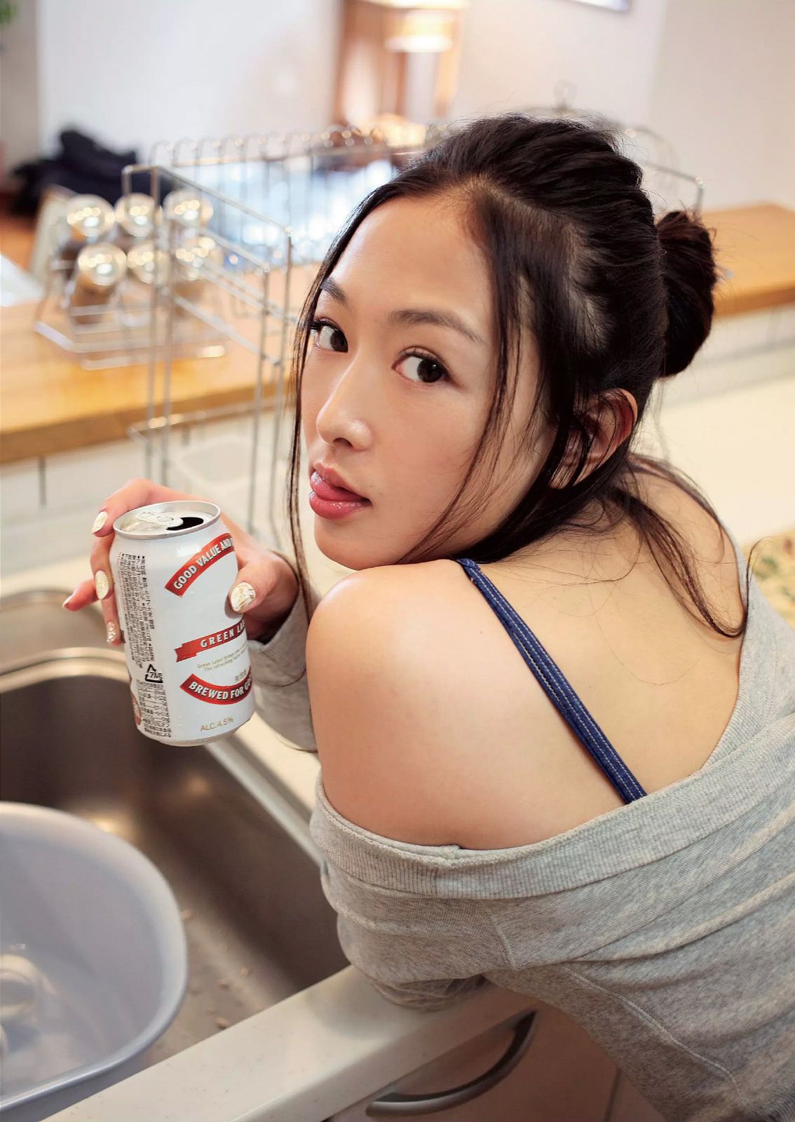 二階堂ふみ 橋本真帆 モーニング娘。 14 春輝 朝比奈彩 柳ゆり菜 浅田舞 高橋胡桃 二宮沙樹 杏さゆり [Weekly Playboy] 2014年No.50 写真杂志