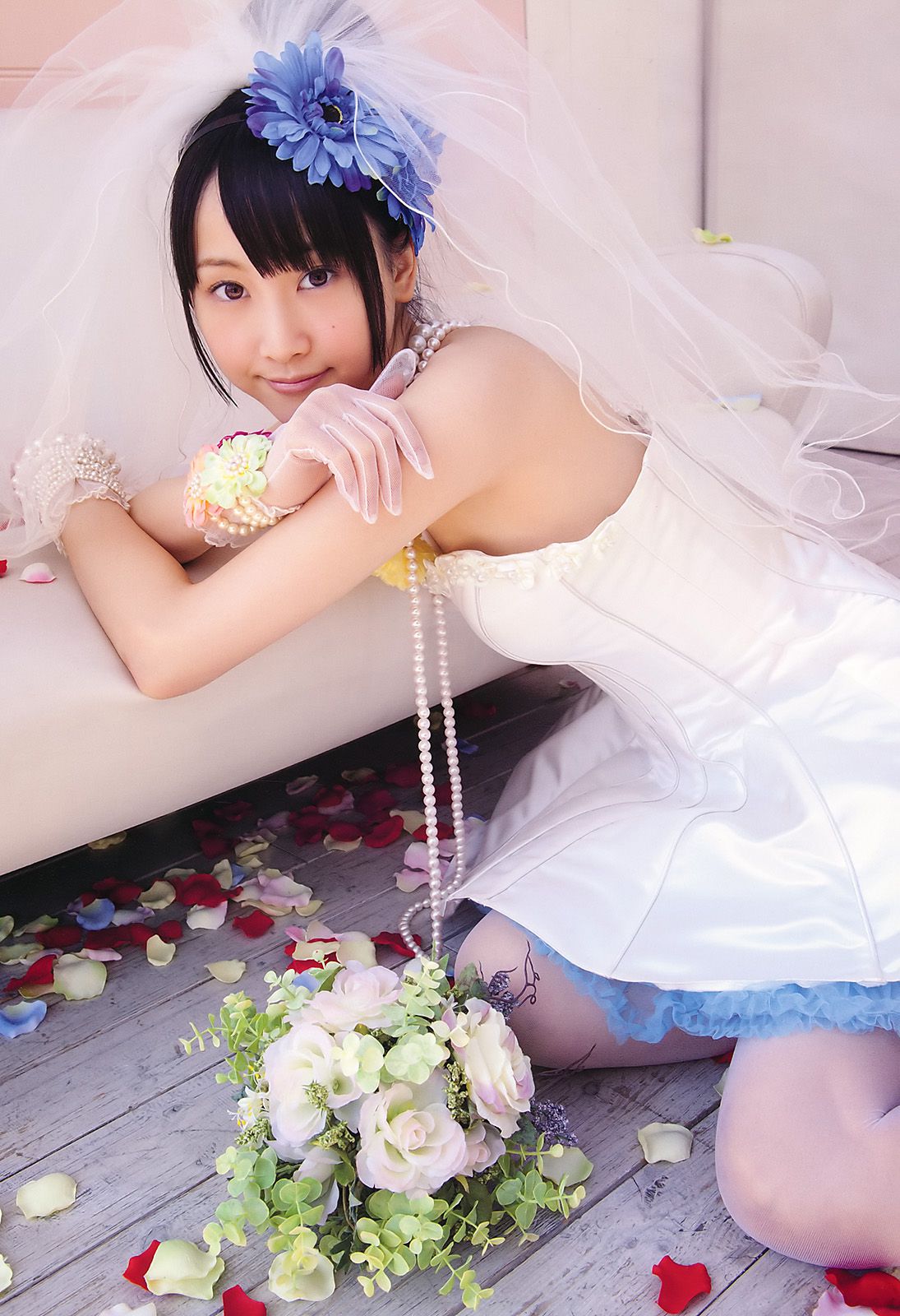 高柳明音 SKE48 藤井シェリー 麻倉憂 神咲詩織 [Young Animal] 2011年No.11 写真杂志