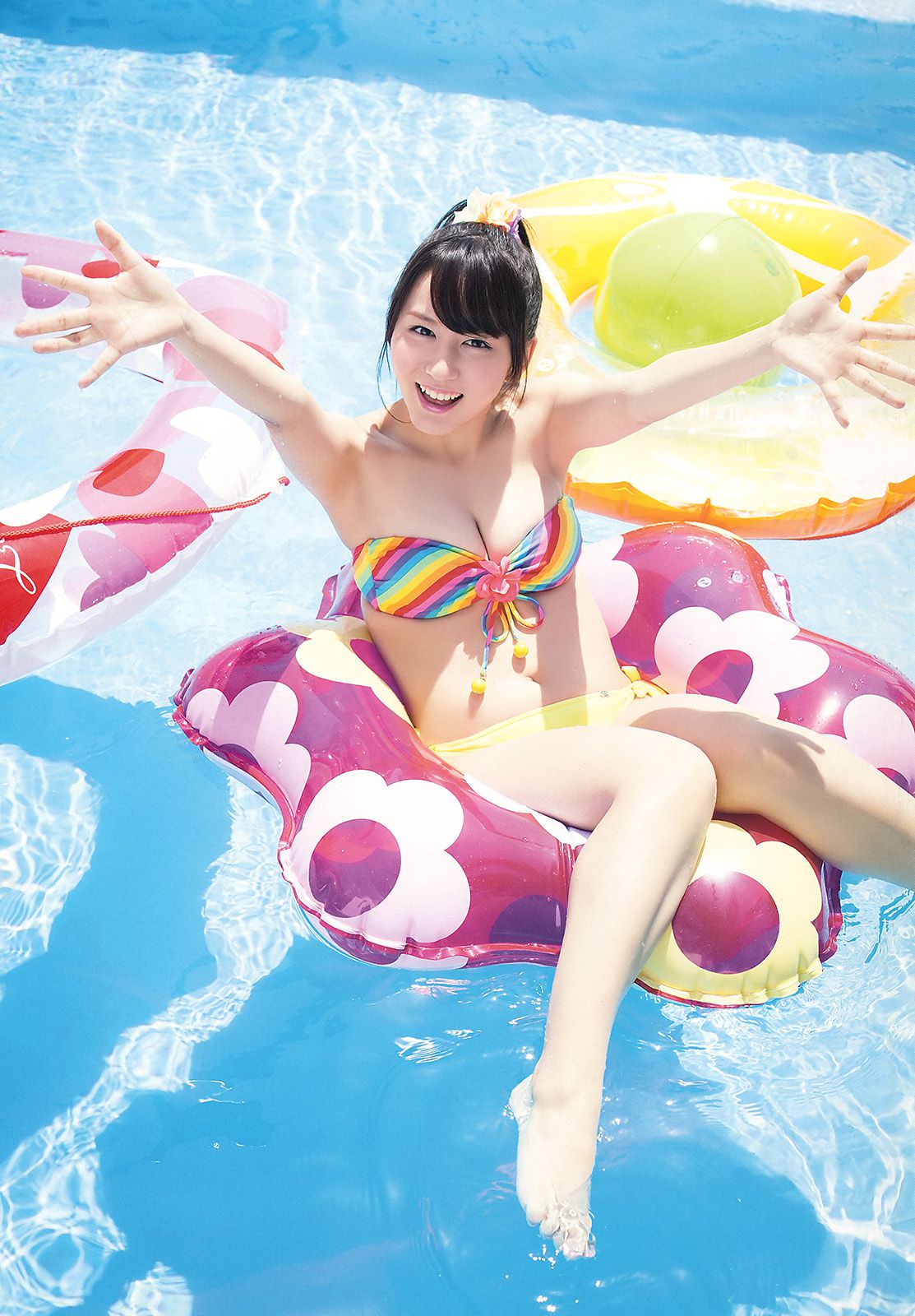 須田亜香里 高柳明音 木下有希子 大场美奈 松村香織 佐藤聖羅 鬼头桃菜 [Young Animal] 2013年No.14 写真杂志
