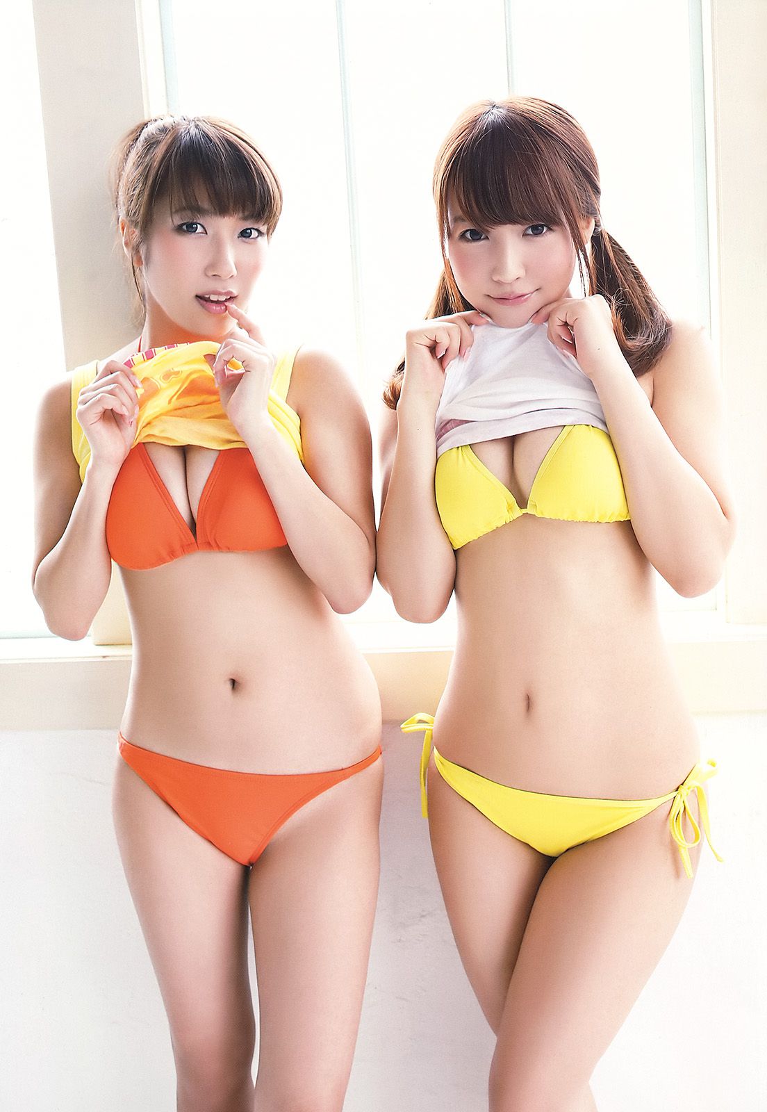 須田亜香里 高柳明音 木下有希子 大场美奈 松村香織 佐藤聖羅 鬼头桃菜 [Young Animal] 2013年No.14 写真杂志
