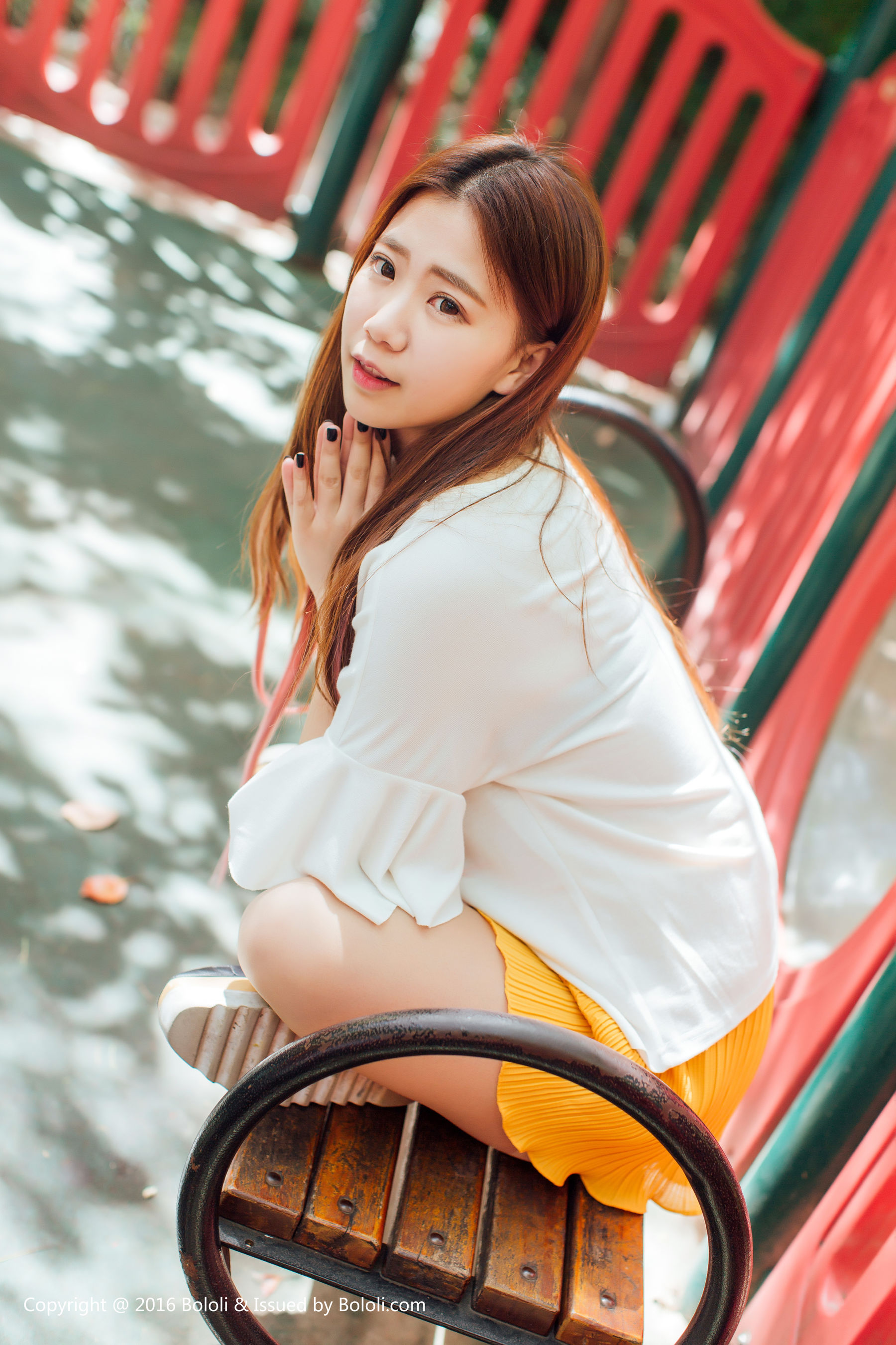 董晨莉《公园小女生》 [Kimoe激萌文化] KIM022