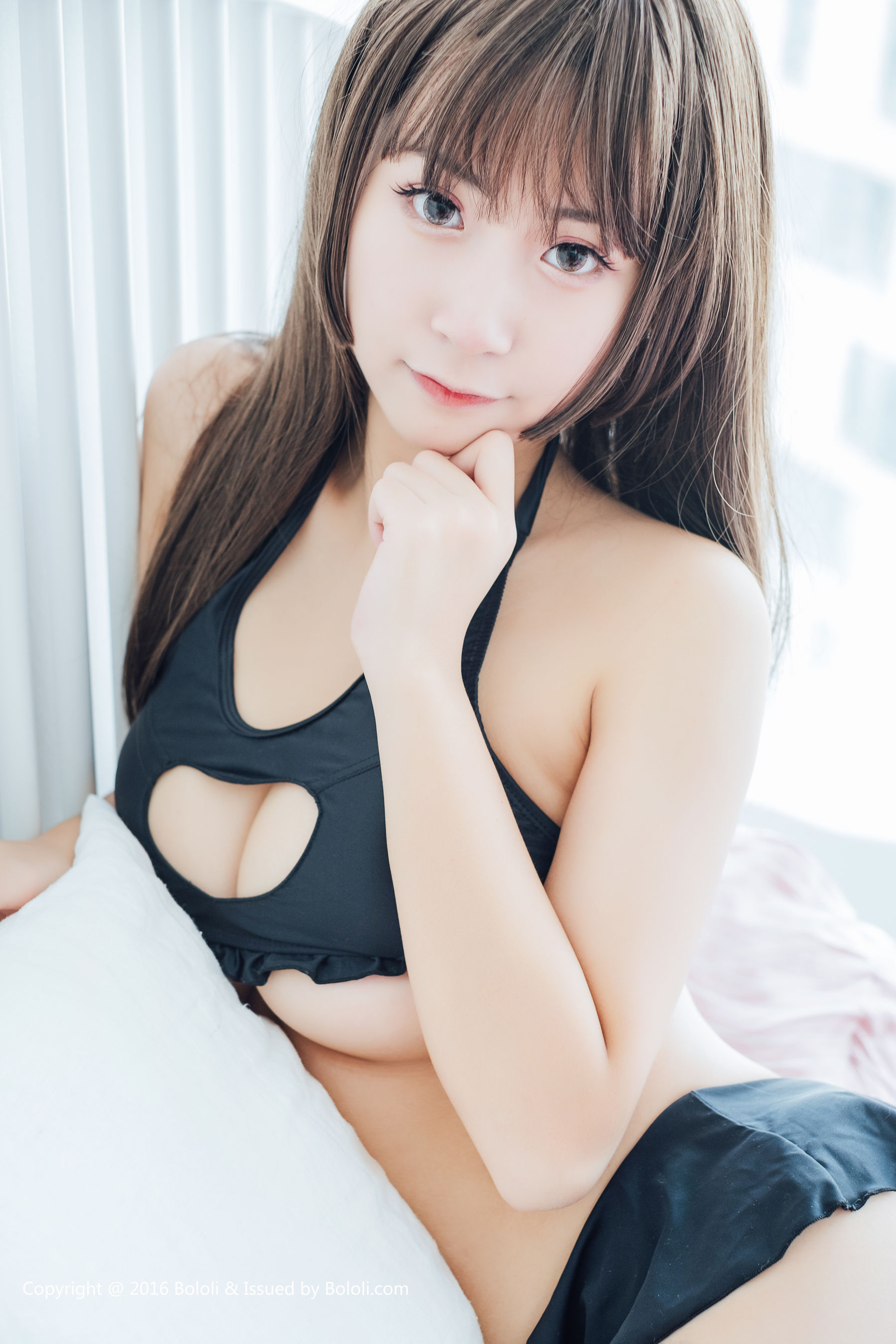 猫九酱《桃心开胸背心诱惑系列》 [Bololi波萝社] BOL.020