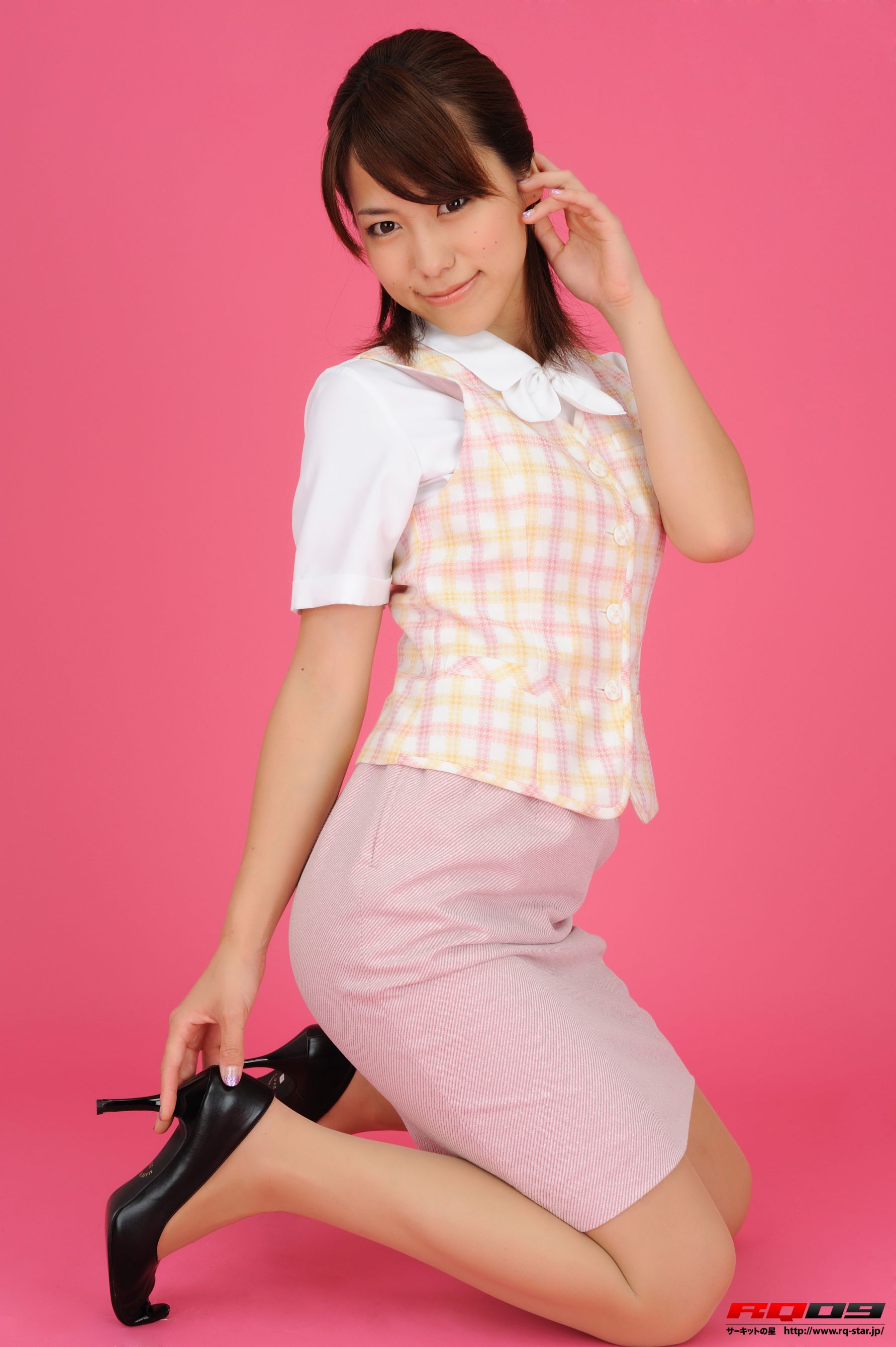 [RQ-STAR] NO.00178 Misato Kashiwagi 柏木美里 Office Lady 写真集