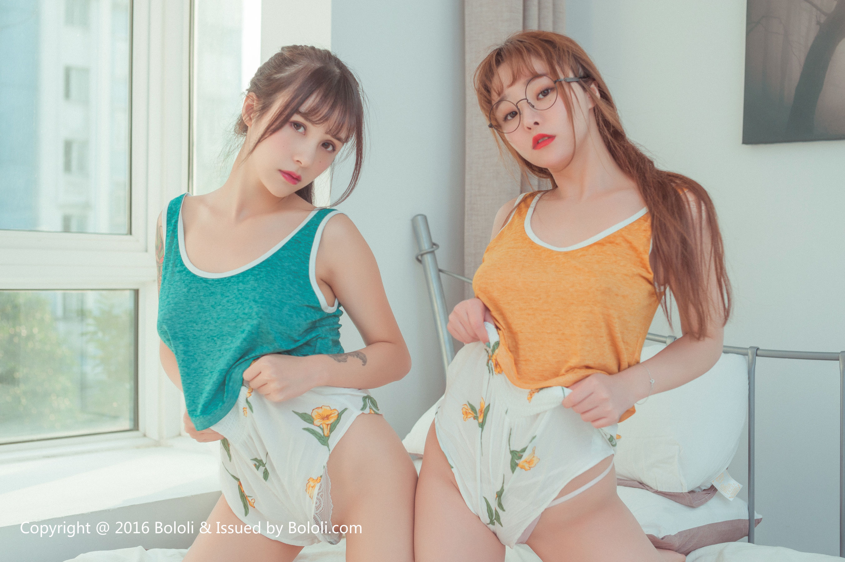 柳侑绮、夏美酱《我和老板的日常》 [Bololi波萝社] BOL.042