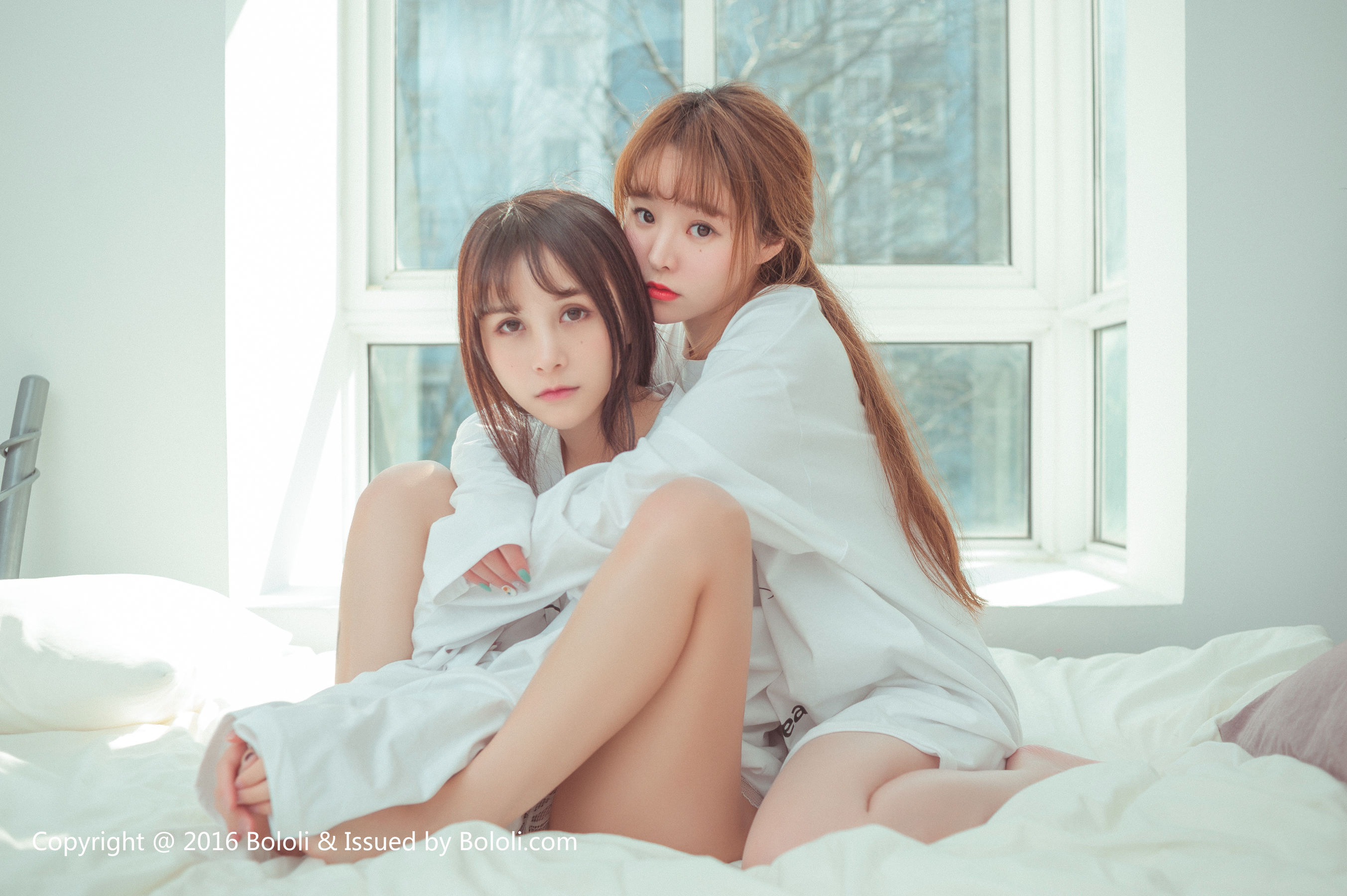 柳侑绮、夏美酱《我和老板的日常》 [Bololi波萝社] BOL.042