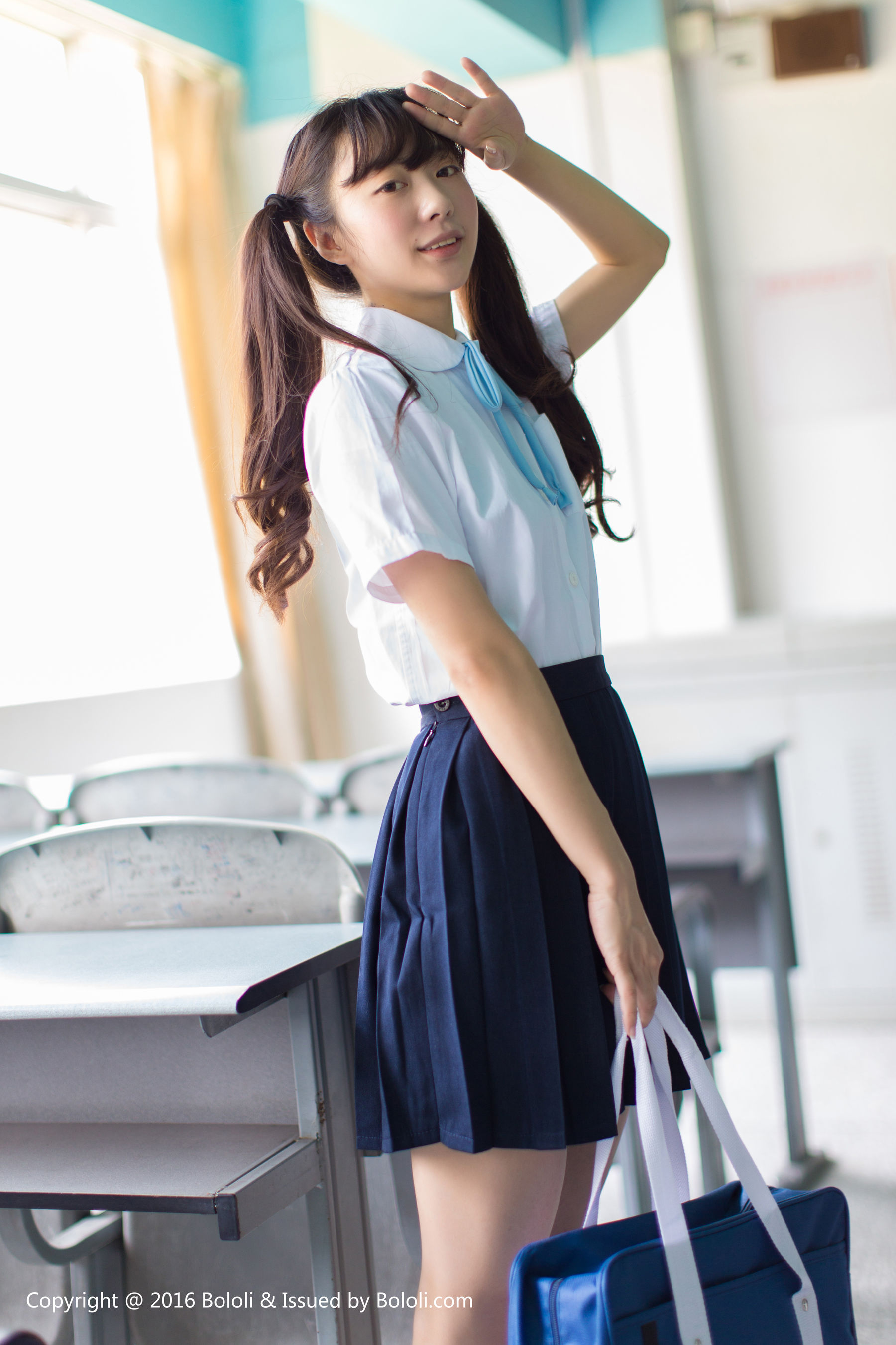 SUKI《清纯少女戏水》 [Bololi波萝社] BOL.092