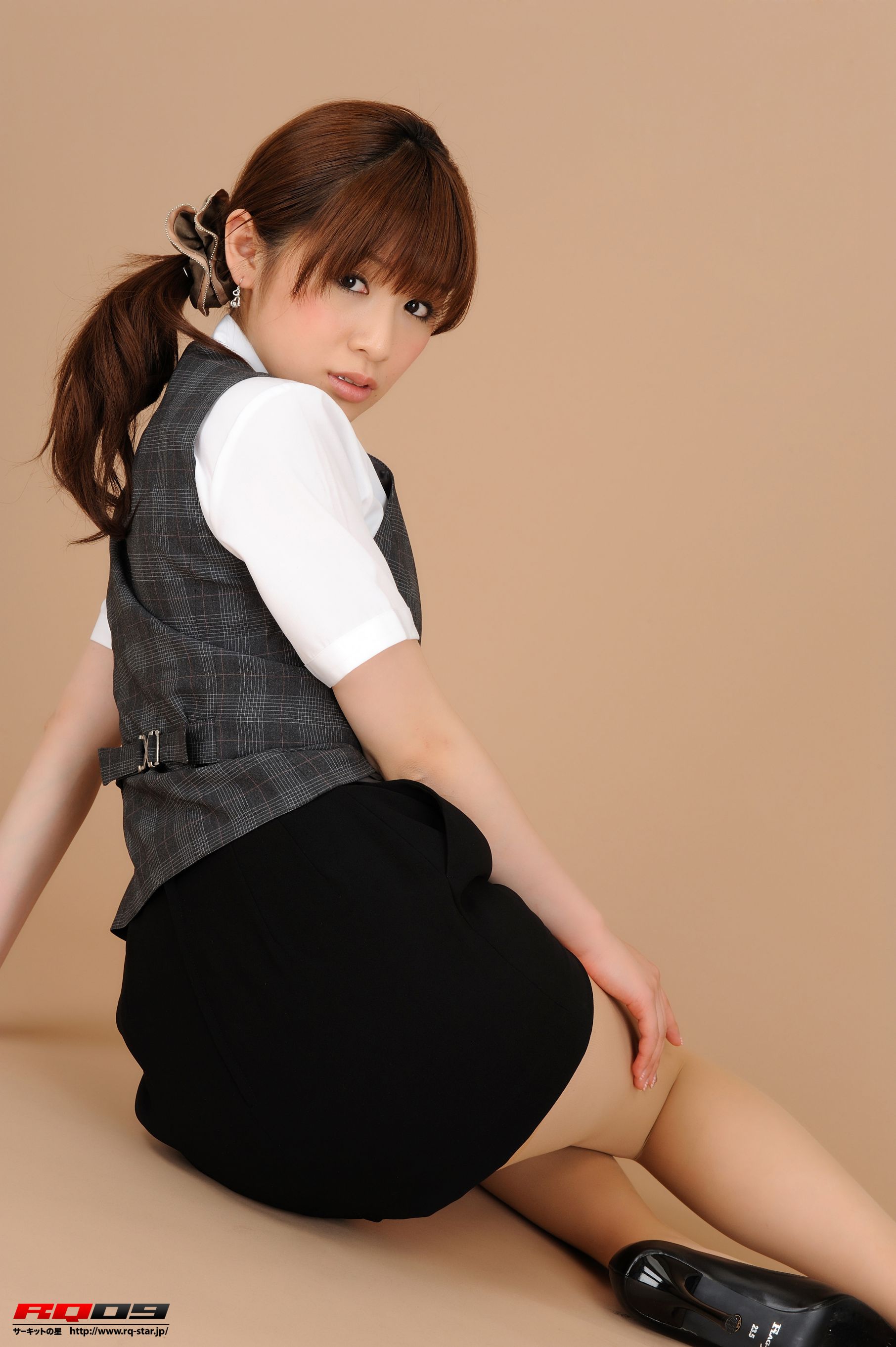 [RQ-STAR] NO.00179 Chika Tohno 遠野千夏 Office Lady 职业装写真集