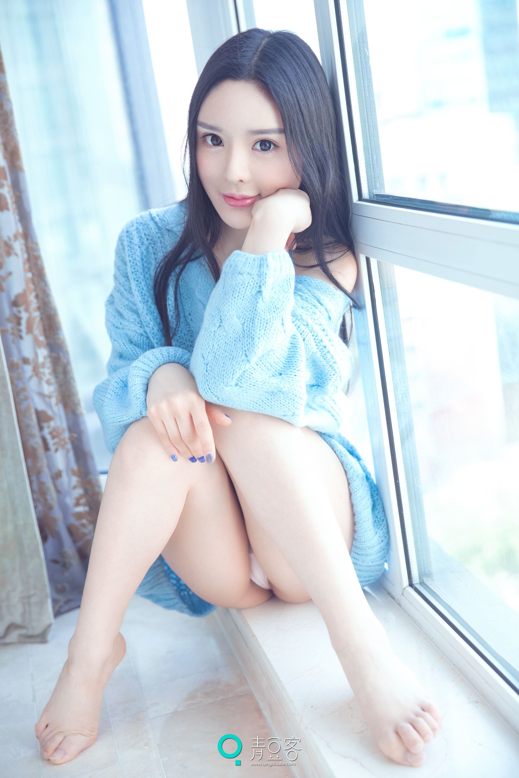 晓迪《性感毛衣+制服》 [青豆客]