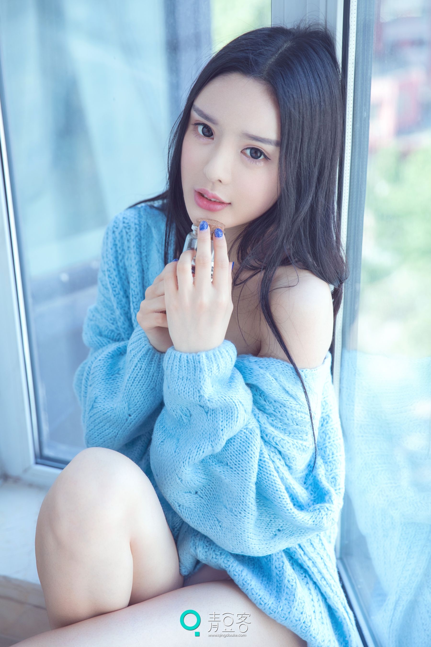晓迪《性感毛衣+制服》 [青豆客]