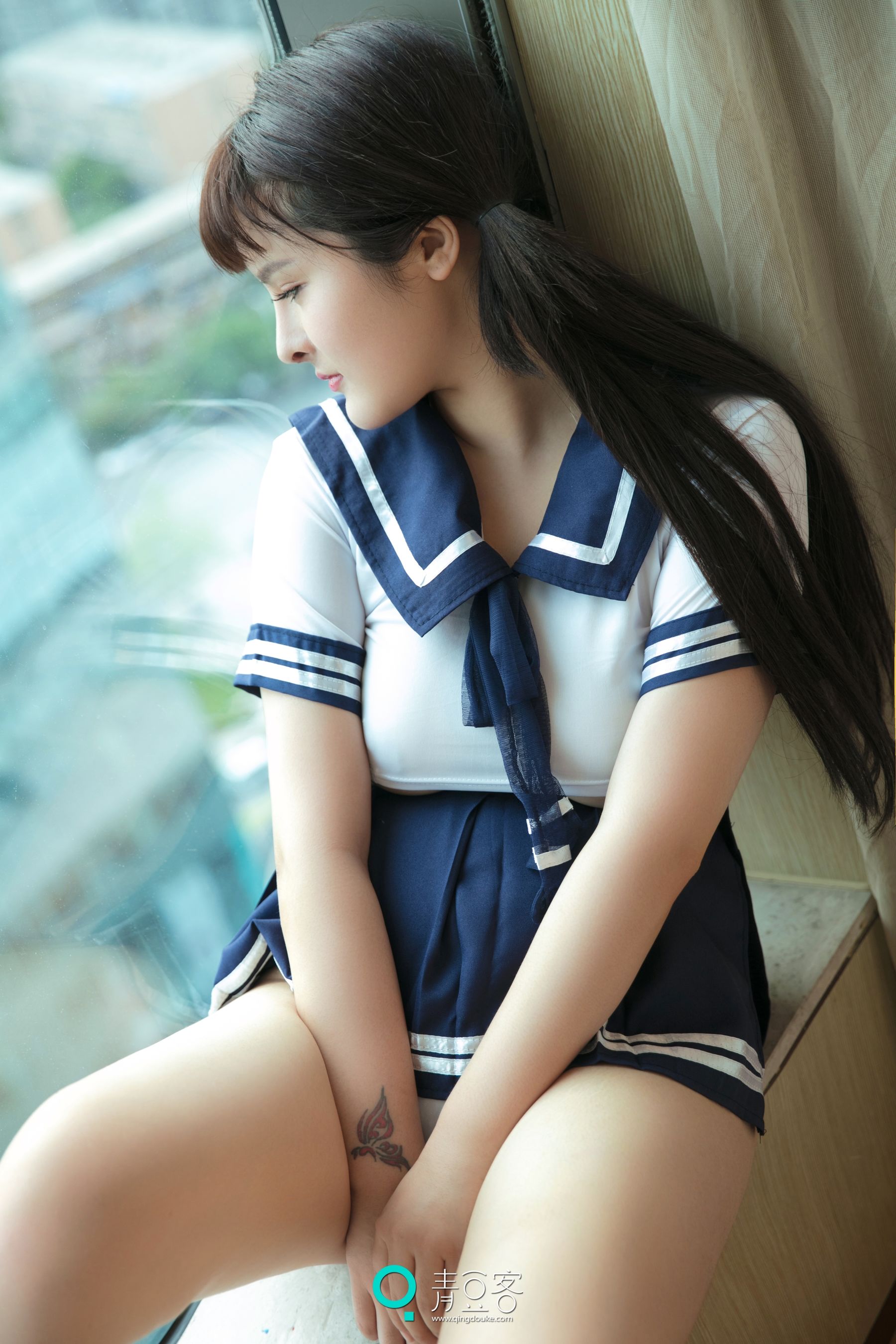 杨漫妮《性感大胸少女》 [青豆客]