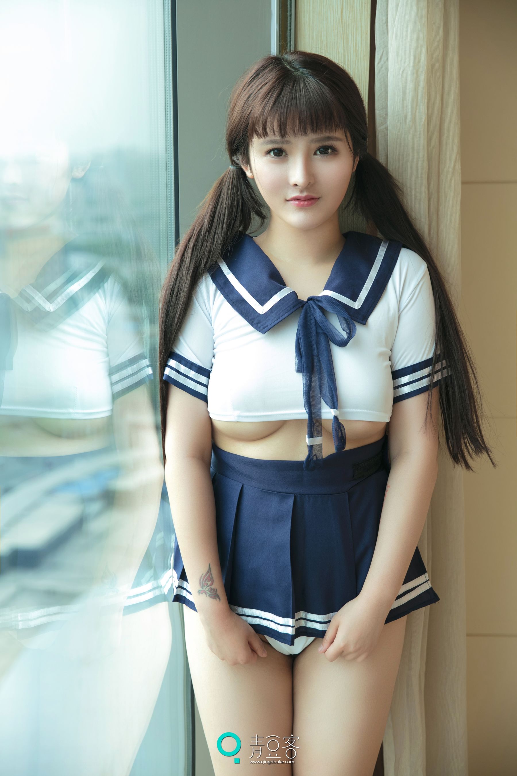 杨漫妮《性感大胸少女》 [青豆客]