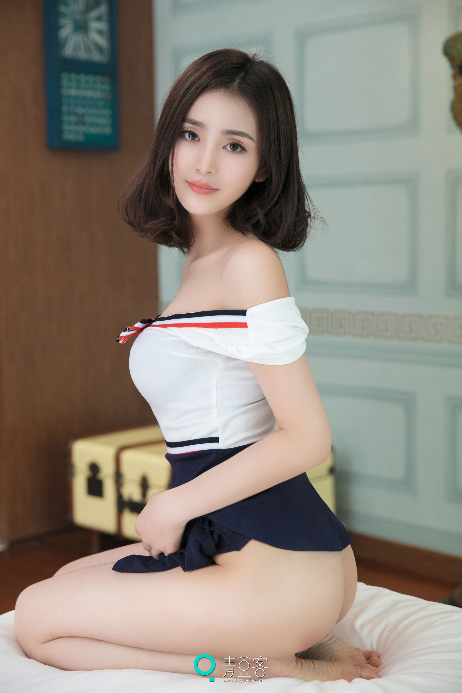 小熊《妩媚短发女神》 [青豆客]