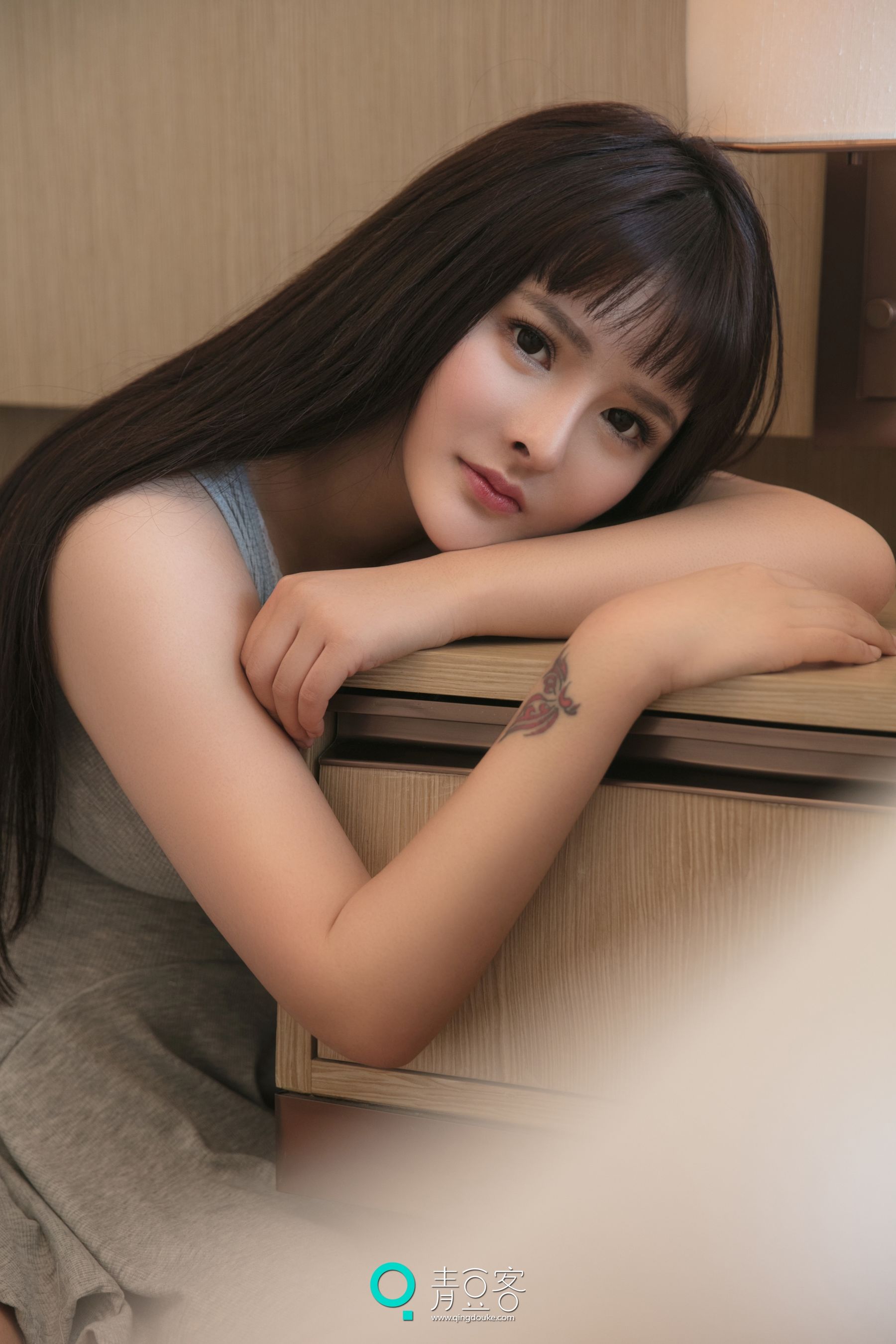 杨漫妮《美胸睡衣》 [青豆客]