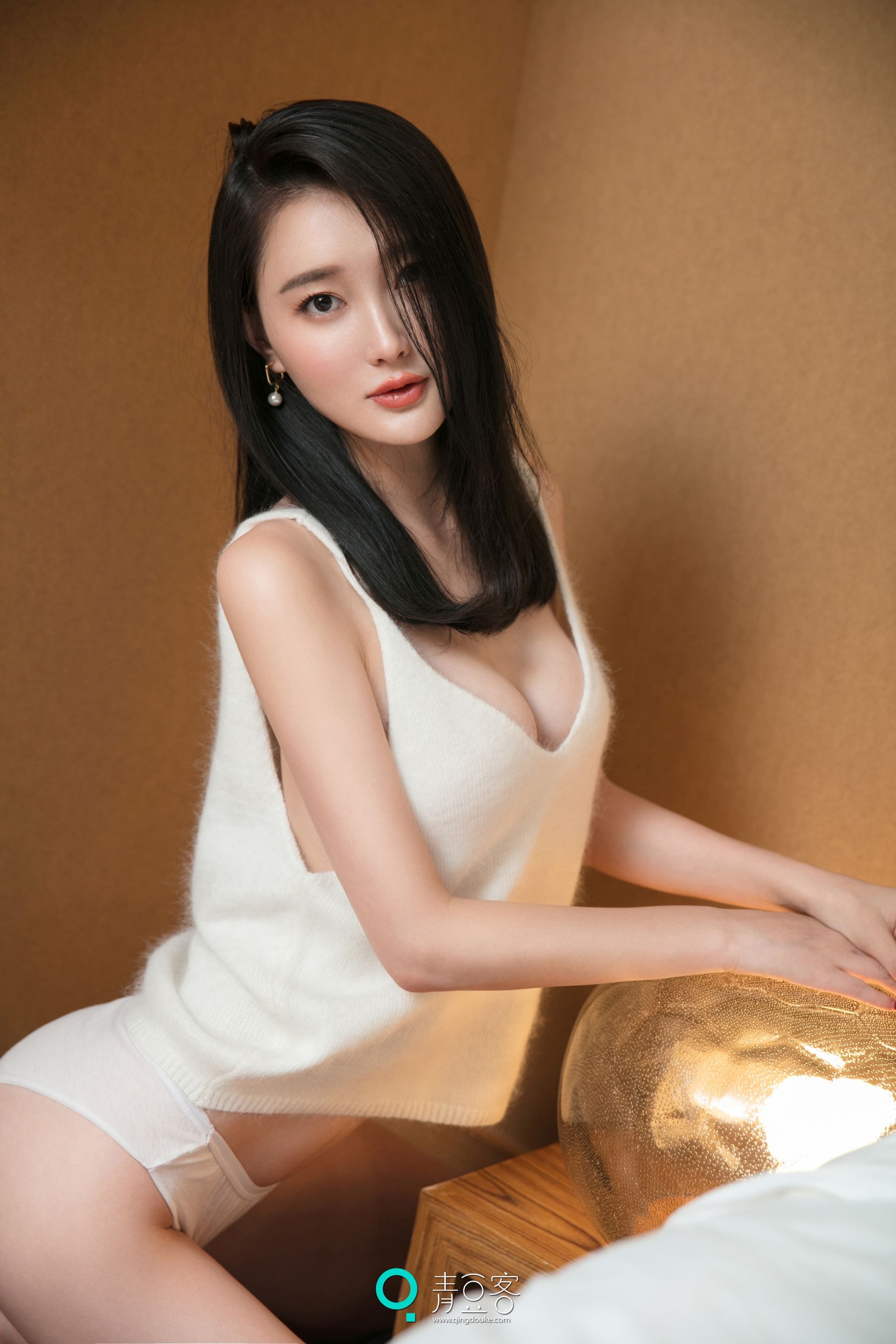 潇同学《透视薄纱+性感睡衣》  [青豆客]