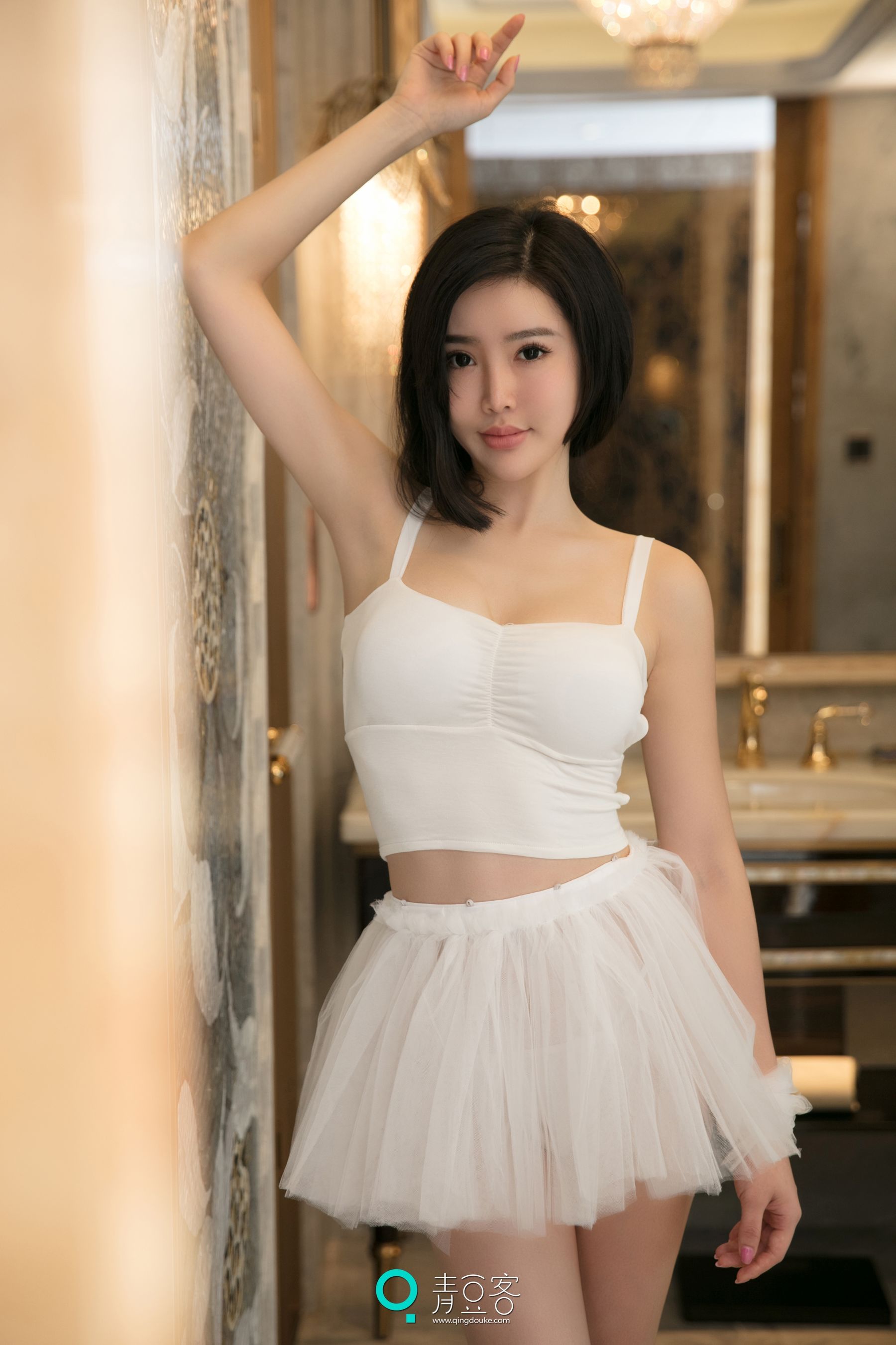 何晨曦  [青豆客] 2017.09.05