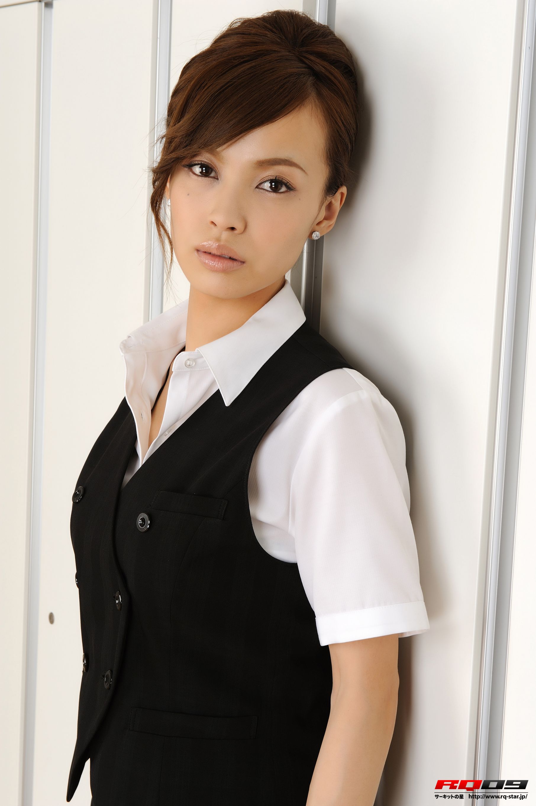 [RQ-STAR] NO.00182 森田泉美 Office Lady办公室美女写真集