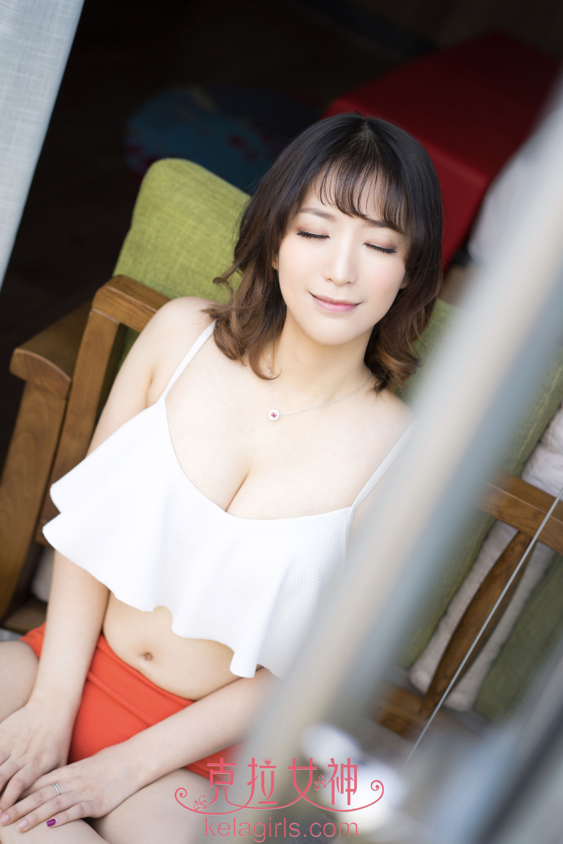 奈奈《清晨里的阳光》[克拉女神Kelagirls]