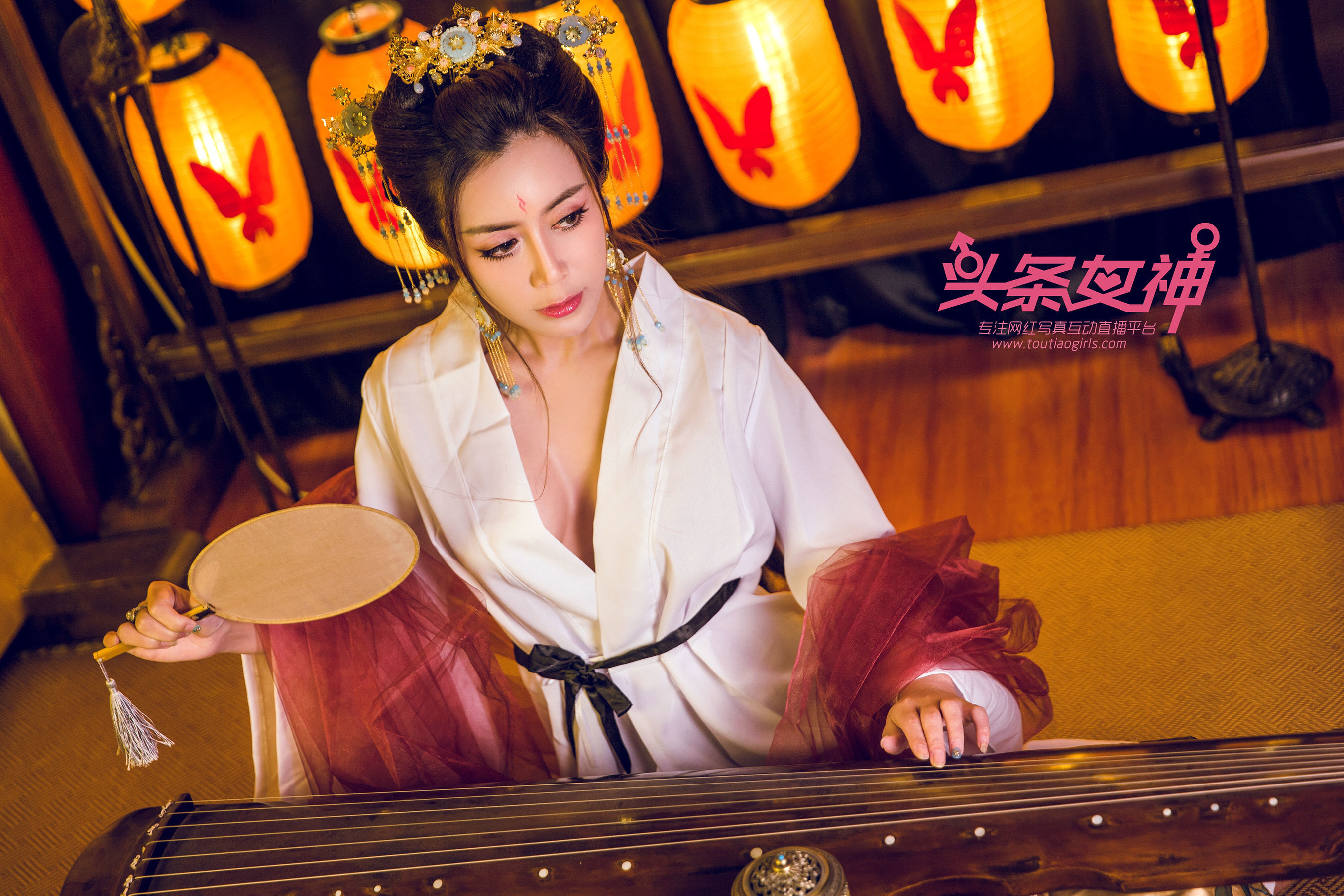 萱宸《万圣娘娘》 [头条女神Toutiaogirls]